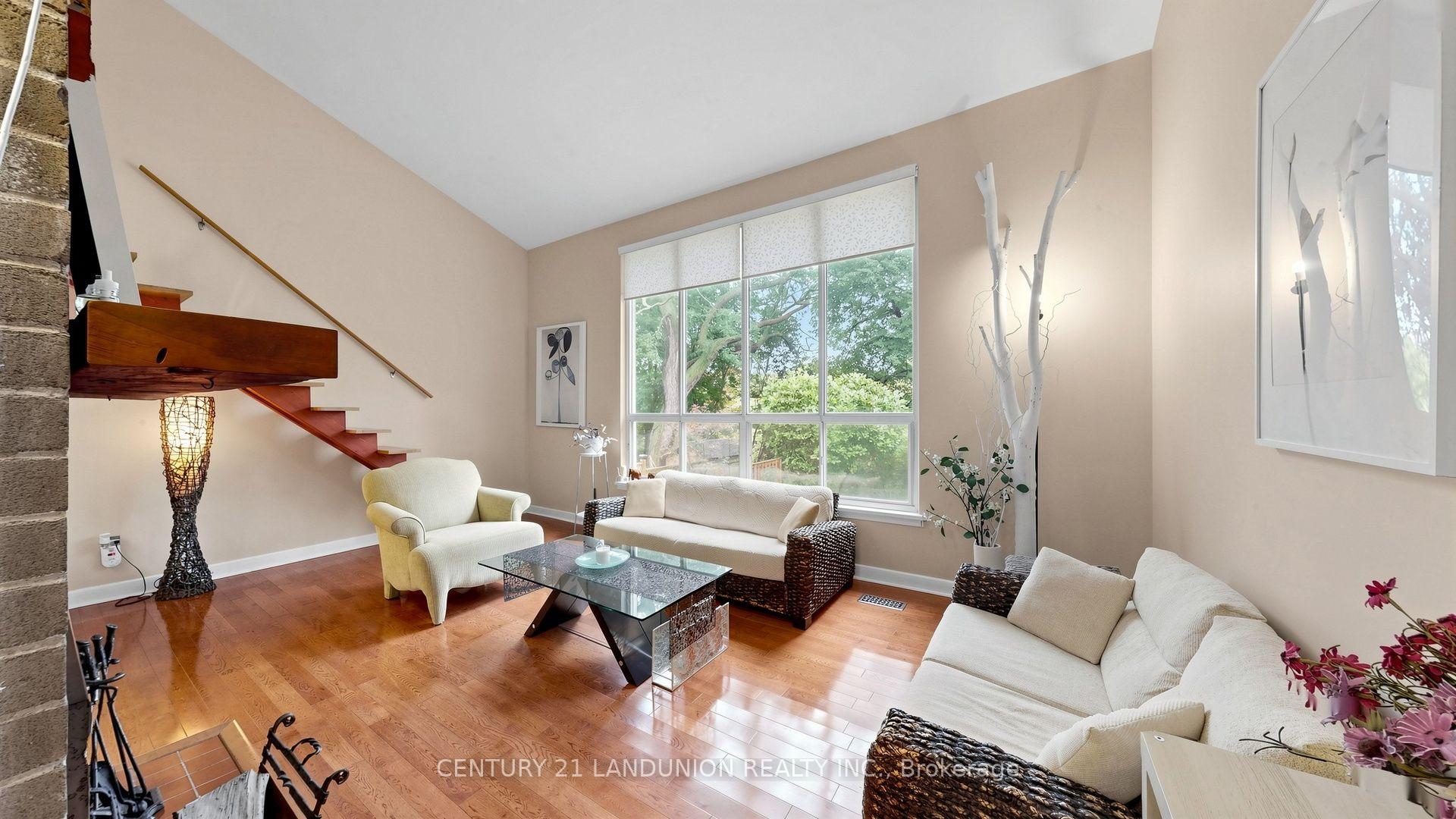 Photo 5 of 23 Benleigh Drive, Scarborough, Woburn — HOMEH