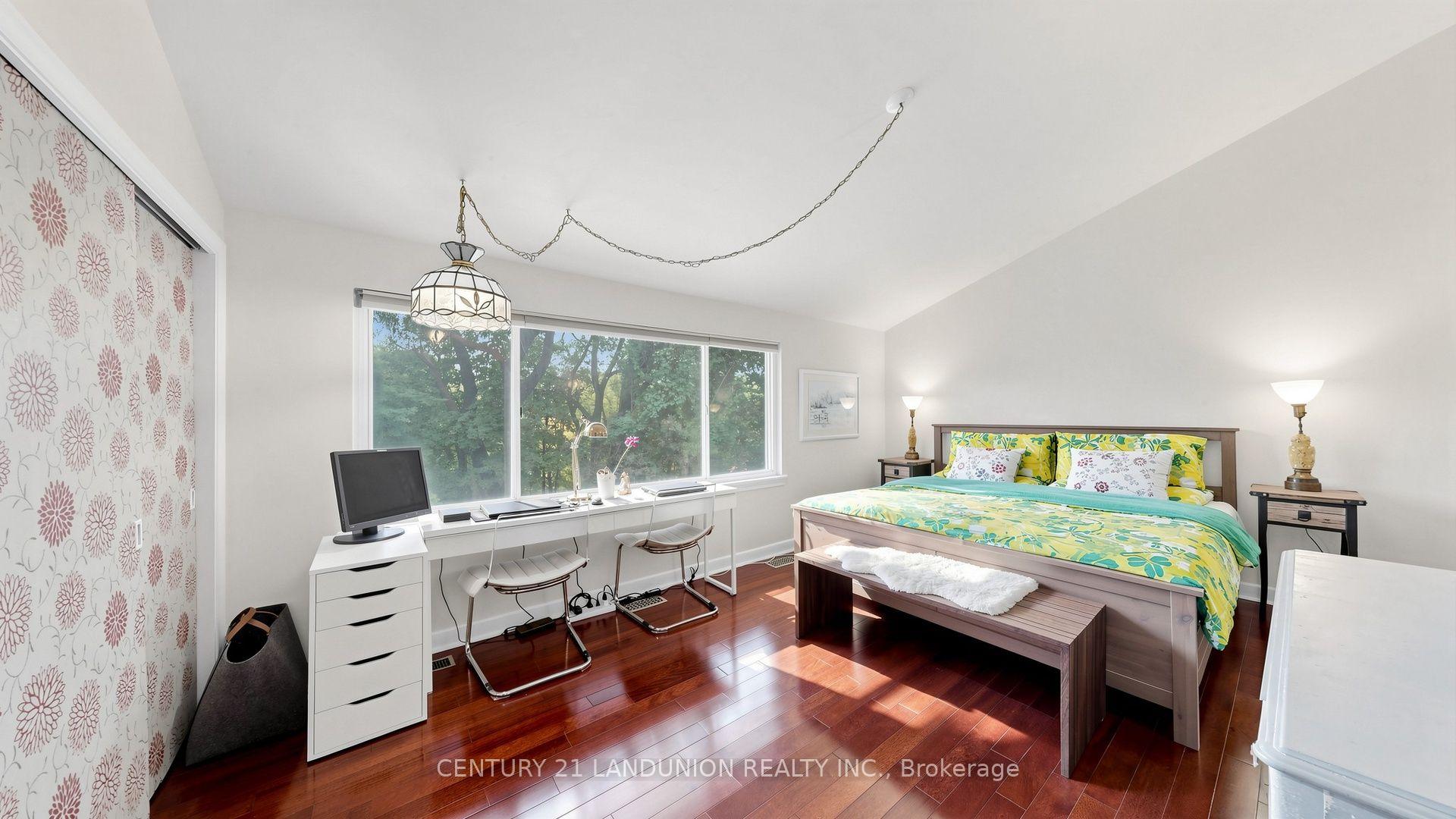 Photo 12 of 23 Benleigh Drive, Scarborough, Woburn — HOMEH