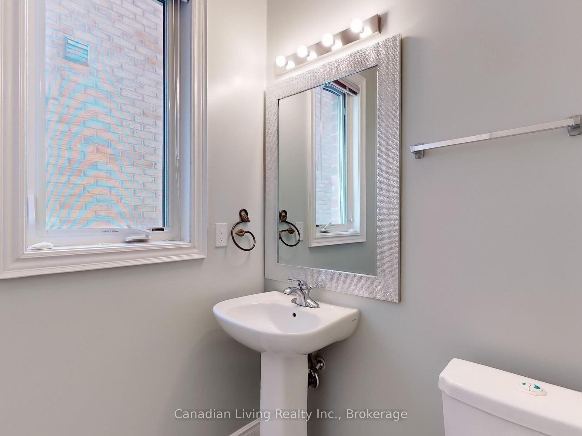Photo 17 of 283 John Davis Gate, Whitchurch-Stouffville, Stouffville — HOMEH