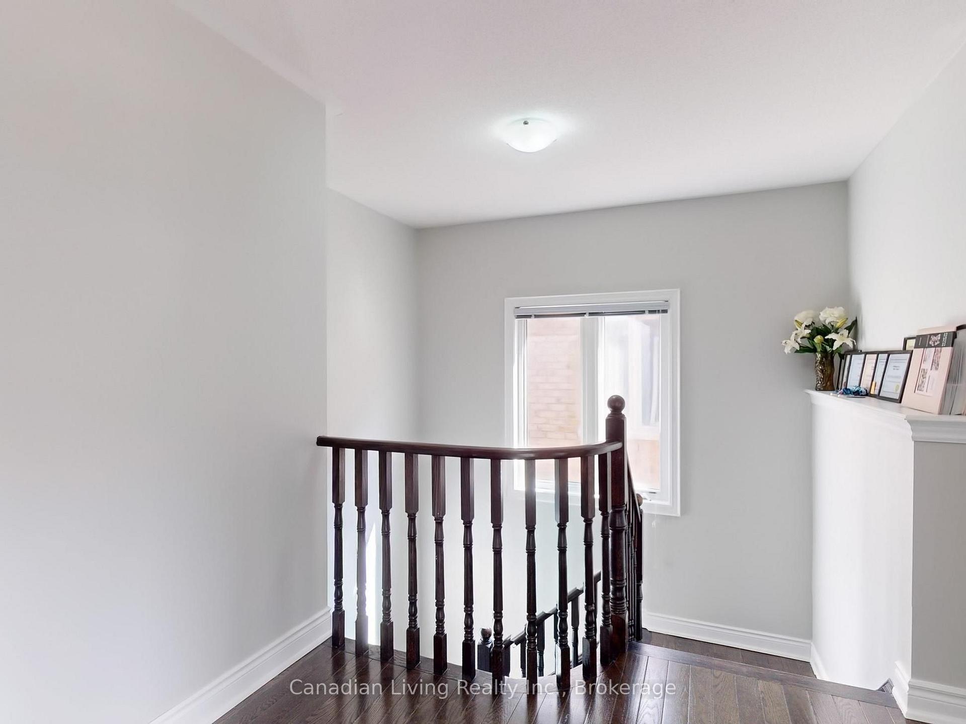 Photo 20 of 283 John Davis Gate, Whitchurch-Stouffville, Stouffville — HOMEH