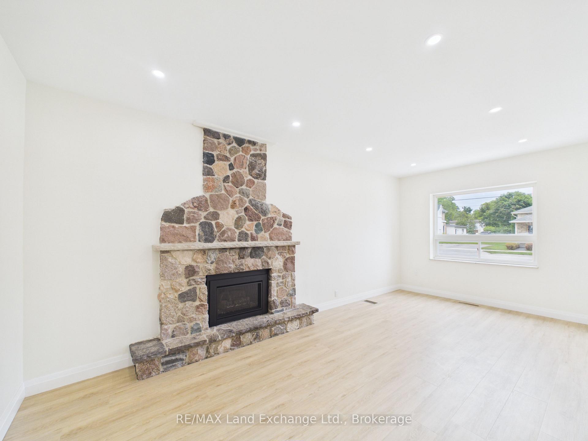 Photo 5 of 550 Queen Street, Kincardine — HOMEH