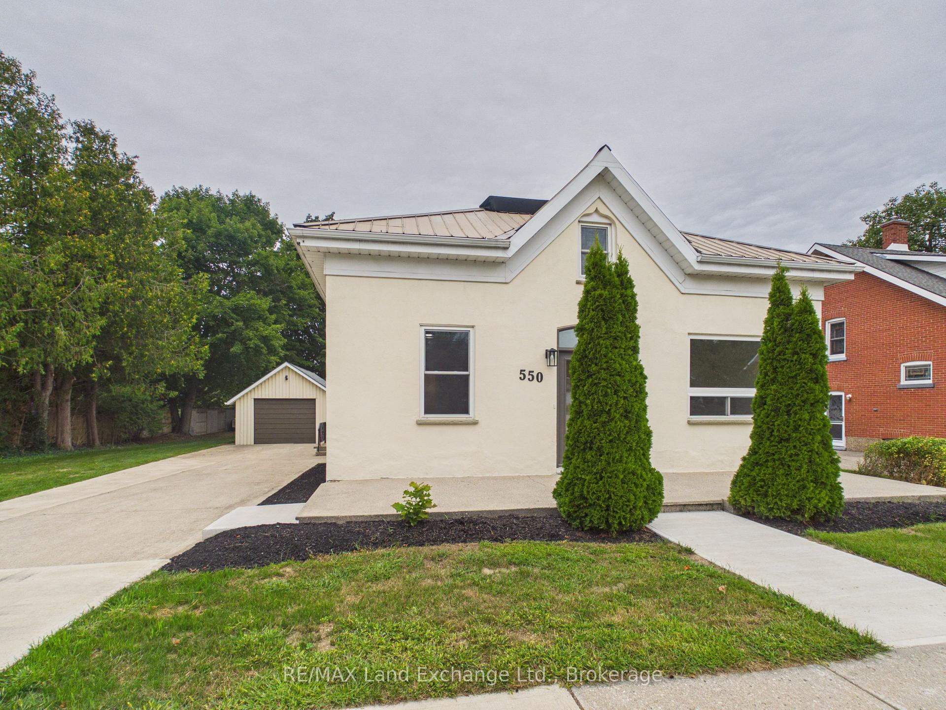 Photo 2 of 550 Queen Street, Kincardine — HOMEH