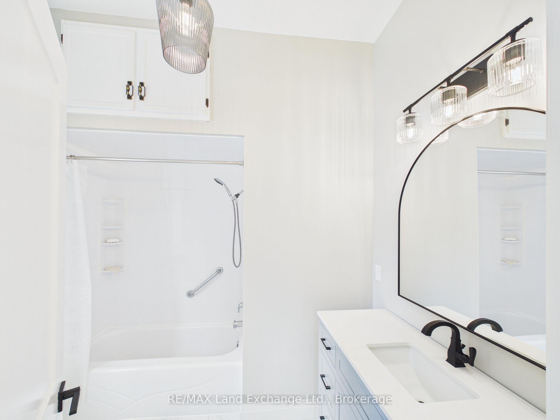 Photo 13 of 550 Queen Street, Kincardine — HOMEH