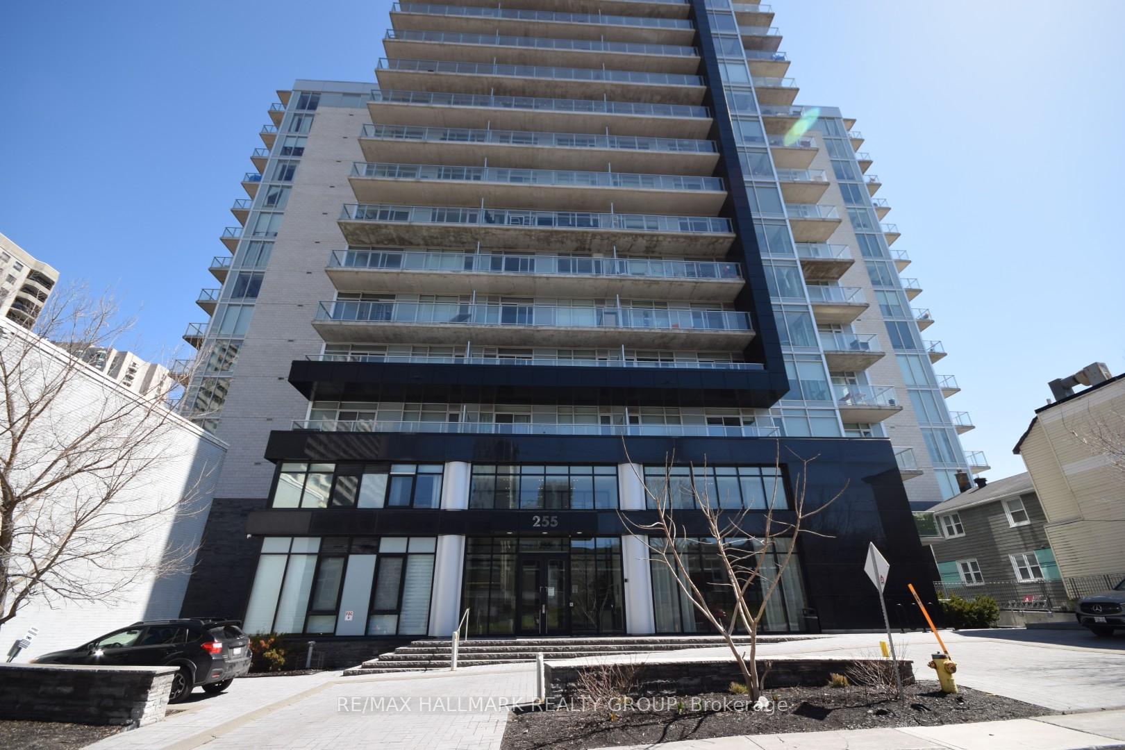 Photo of Unit 1412, 255 Bay Street