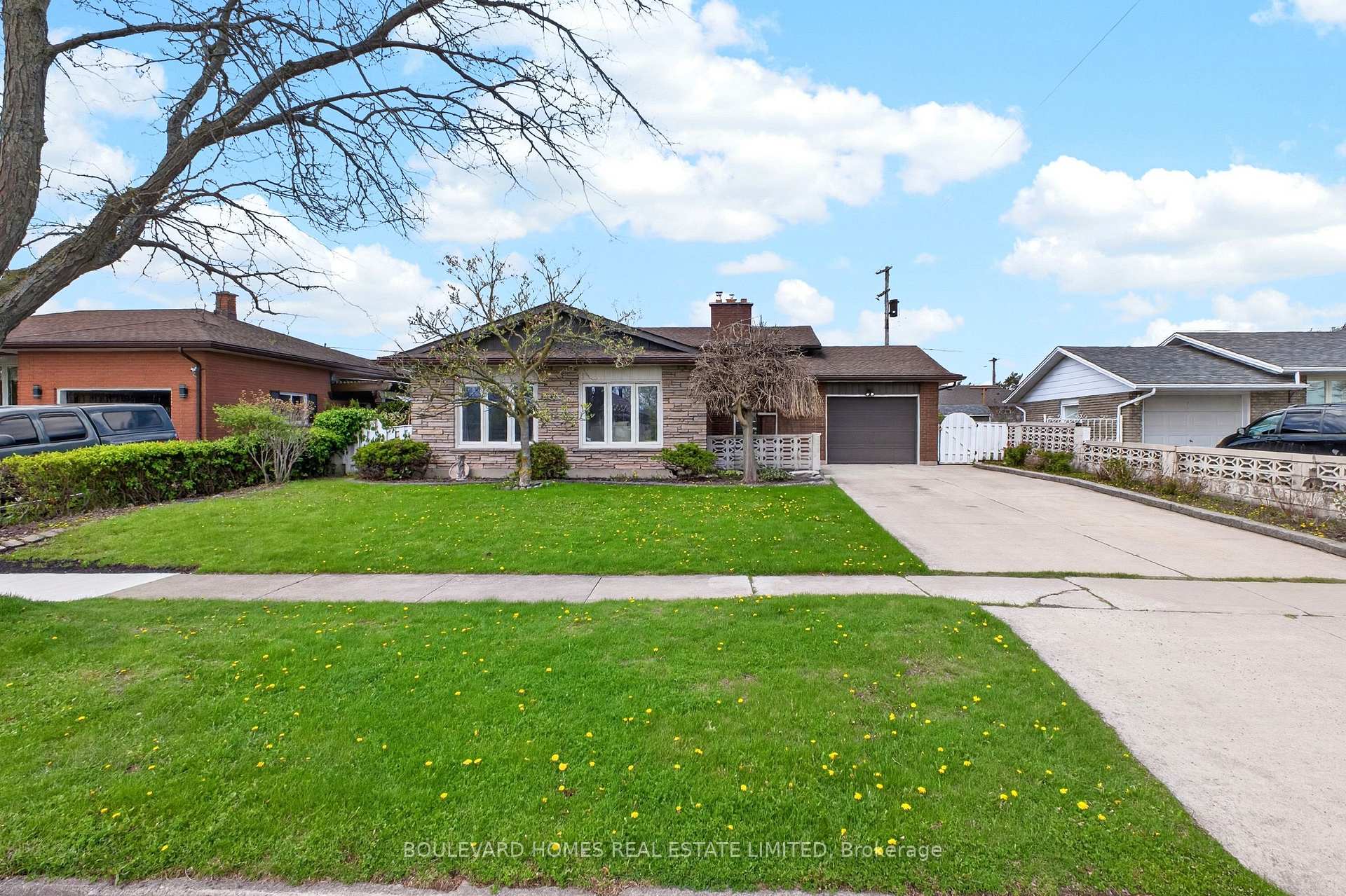 Photo 4 of 66 Watt Avenue, Welland, Lincoln/Crowland — HOMEH