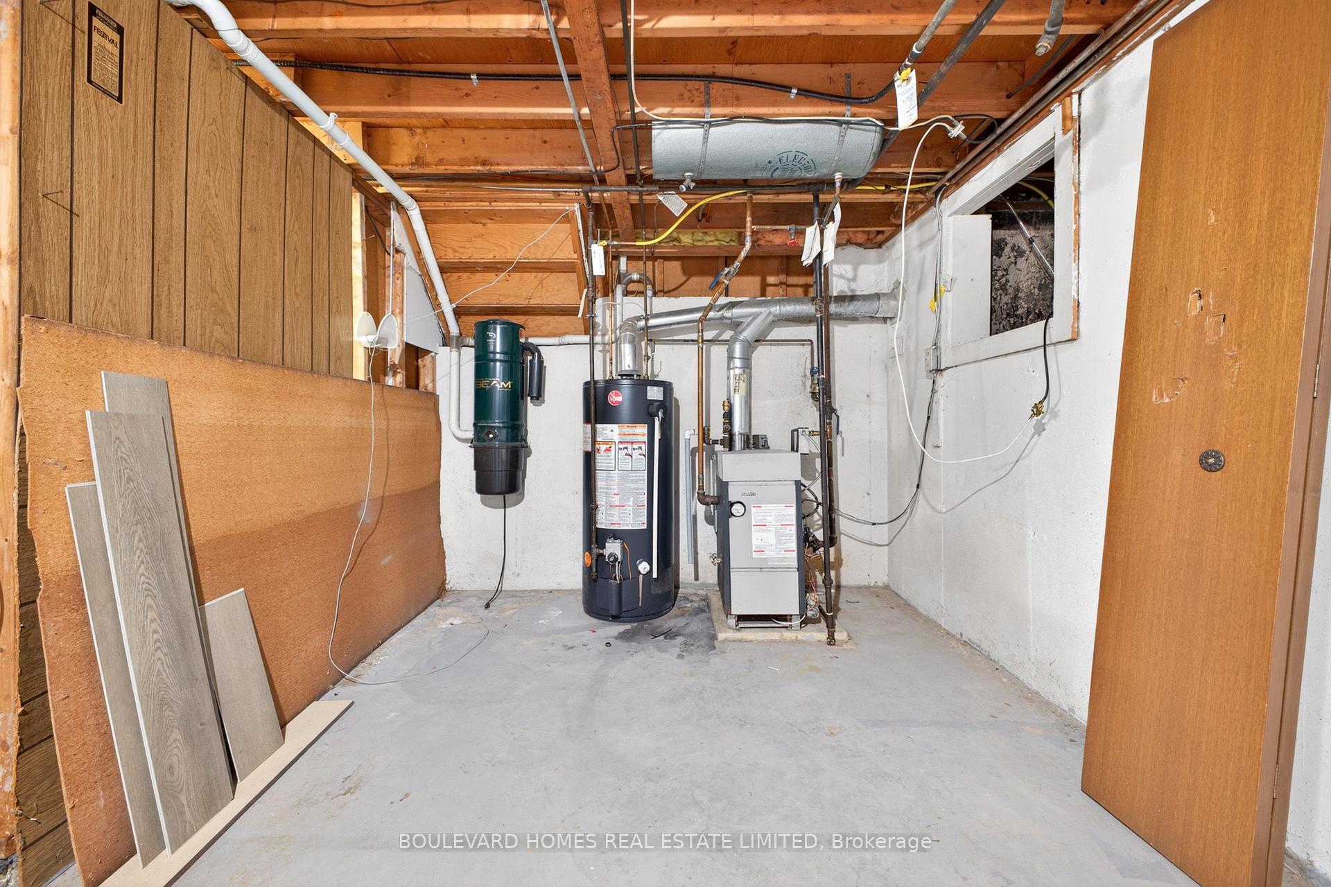 Photo 37 of 66 Watt Avenue, Welland, Lincoln/Crowland — HOMEH