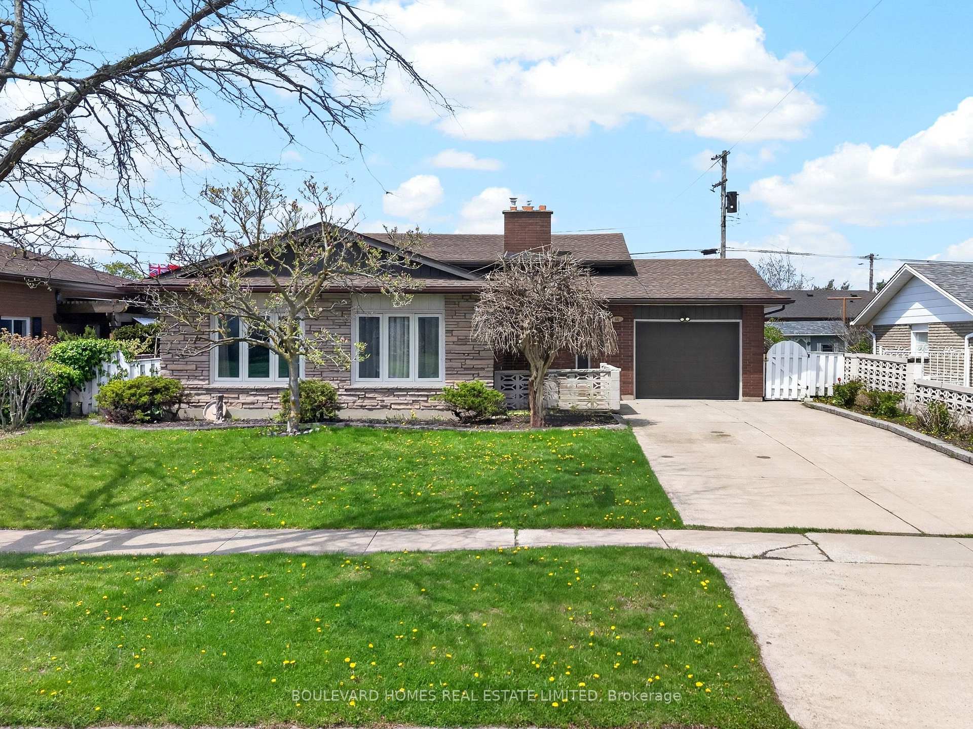 Photo 40 of 66 Watt Avenue, Welland, Lincoln/Crowland — HOMEH
