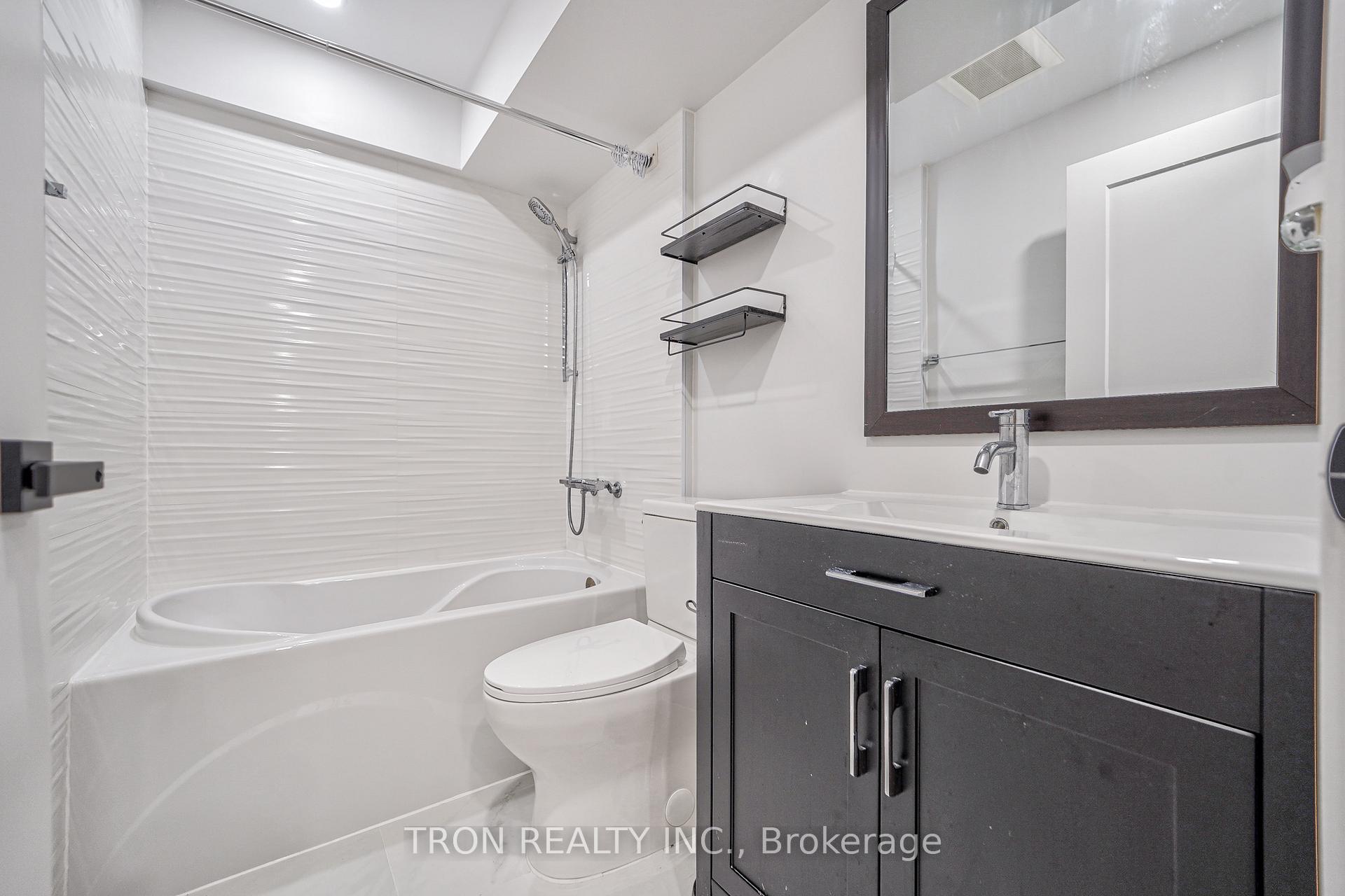 Photo 38 of 38 Uno Drive, Etobicoke, Stonegate-Queensway — HOMEH