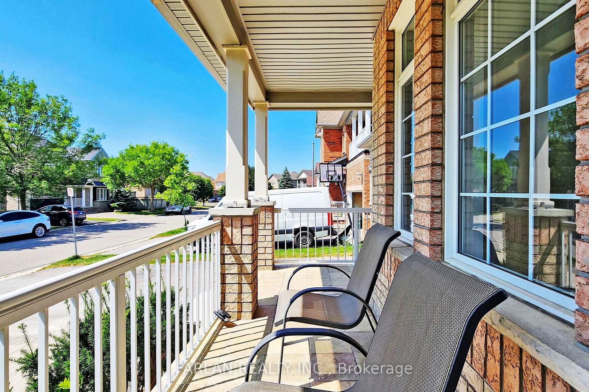 Photo 4 of 38 Billingham Heights, Aurora, Bayview Wellington — HOMEH