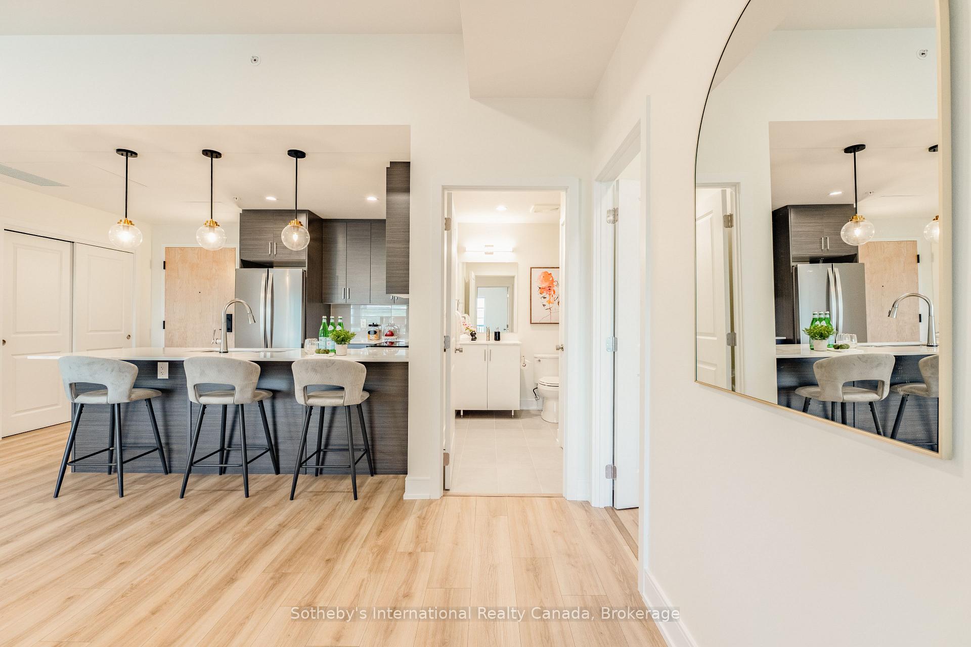 Photo 11 of Unit 417, 121 Mary Street, Clearview, Creemore — HOMEH