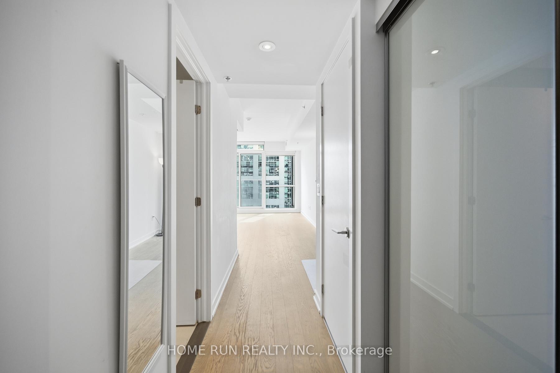 Photo 4 of Unit 1007, 199 Slater Street, Ottawa, Ottawa Centre — HOMEH