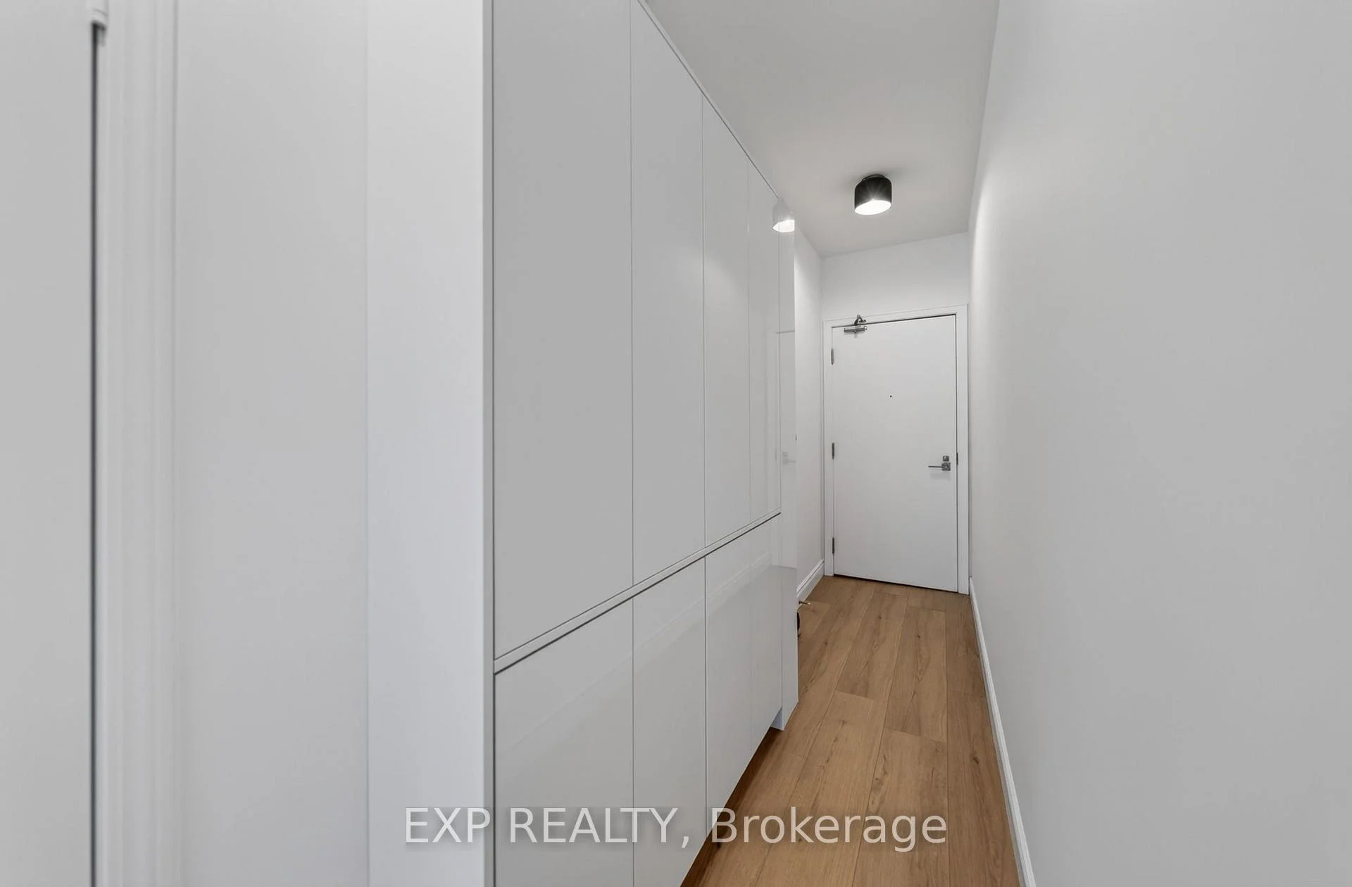 Photo 2 of Unit 1916, 352 Front Street W, Toronto, Waterfront Communities — HOMEH