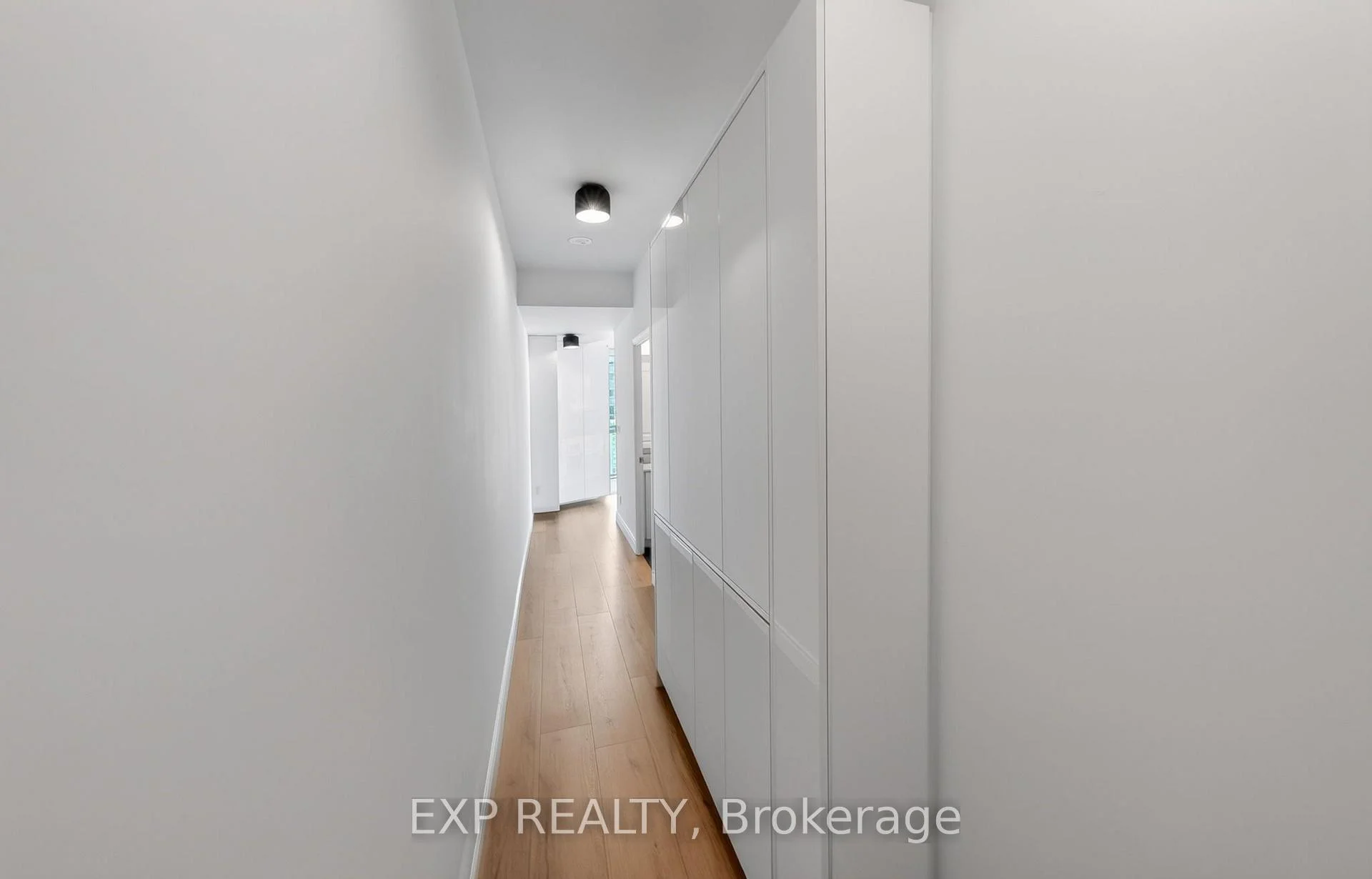 Photo 10 of Unit 1916, 352 Front Street W, Toronto, Waterfront Communities — HOMEH