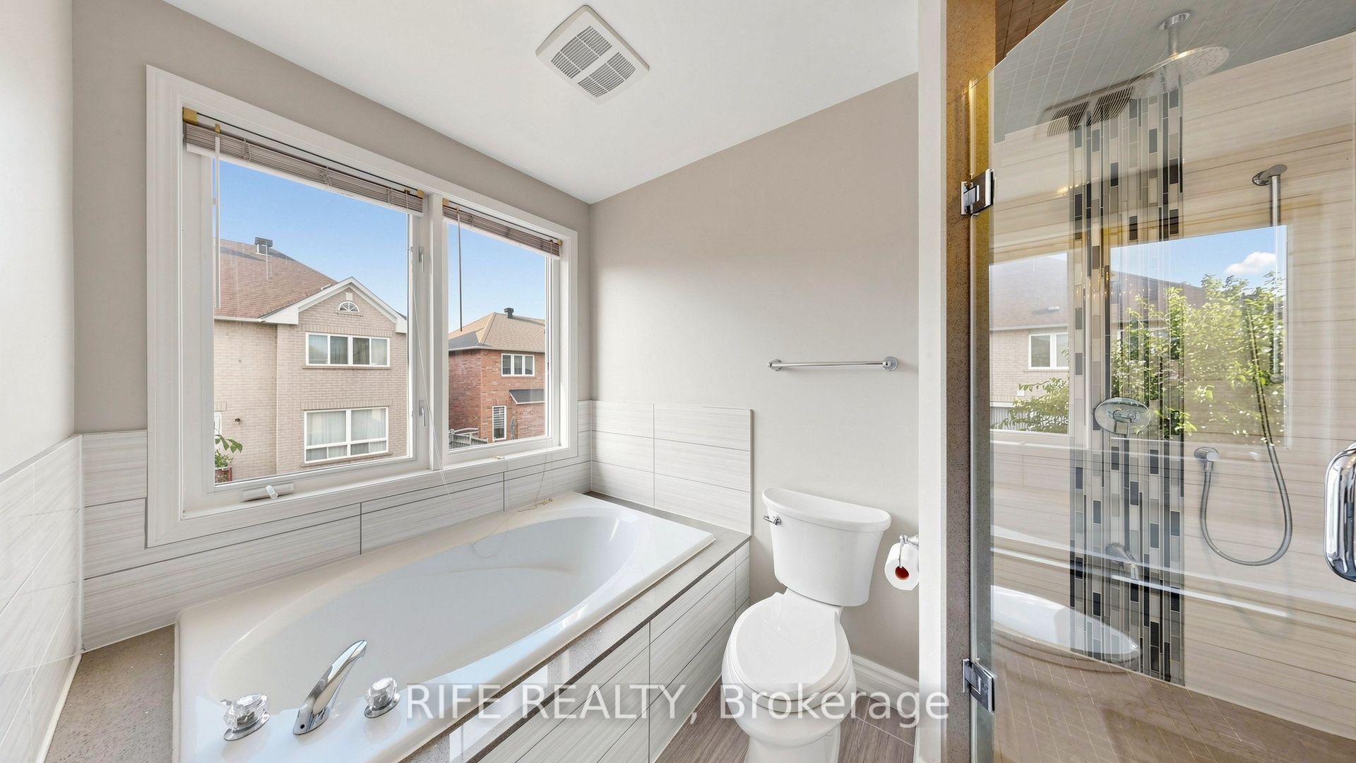 Photo 21 of 100 Castlemore Avenue, Markham, Berczy — HOMEH