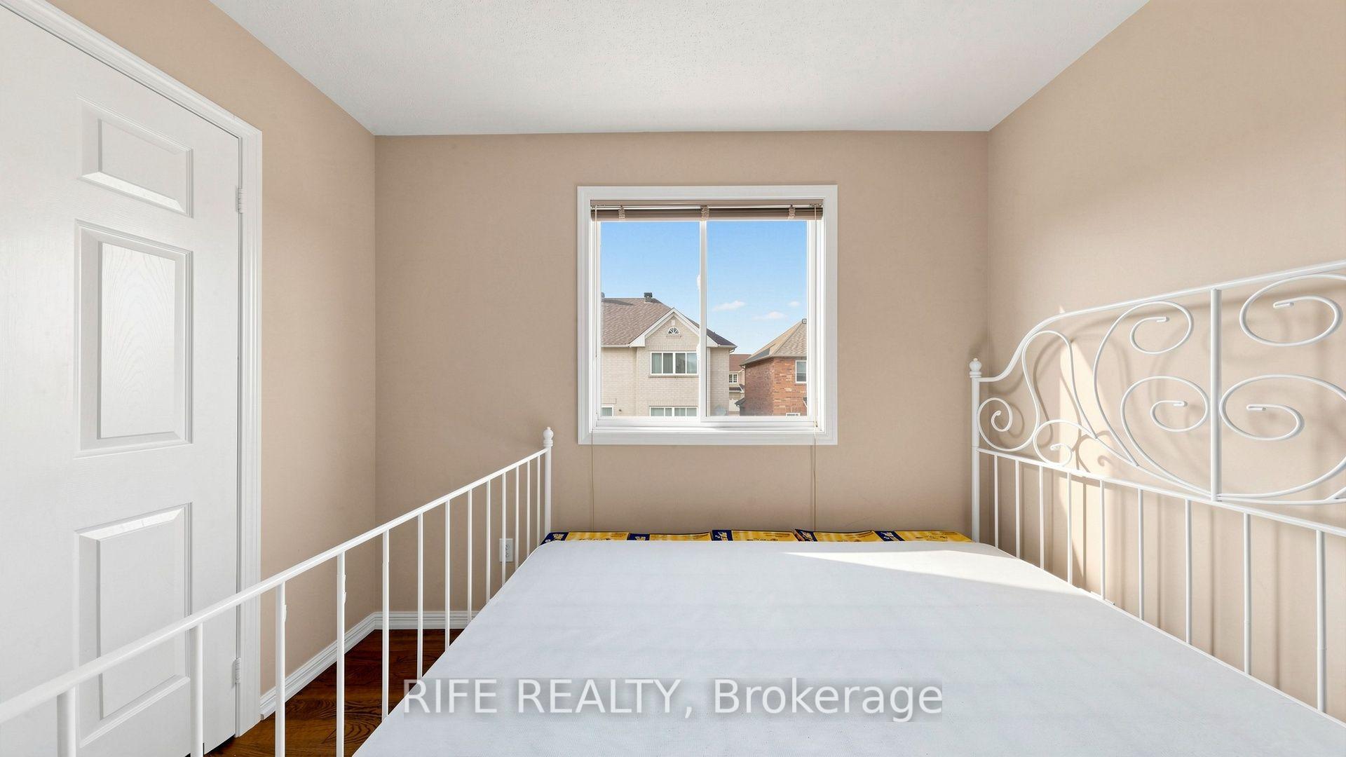 Photo 25 of 100 Castlemore Avenue, Markham, Berczy — HOMEH