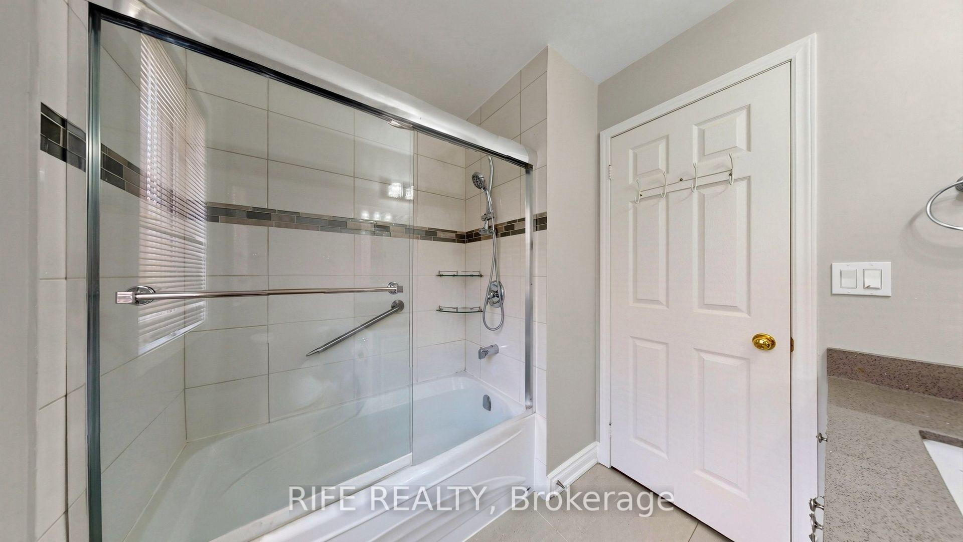 Photo 29 of 100 Castlemore Avenue, Markham, Berczy — HOMEH