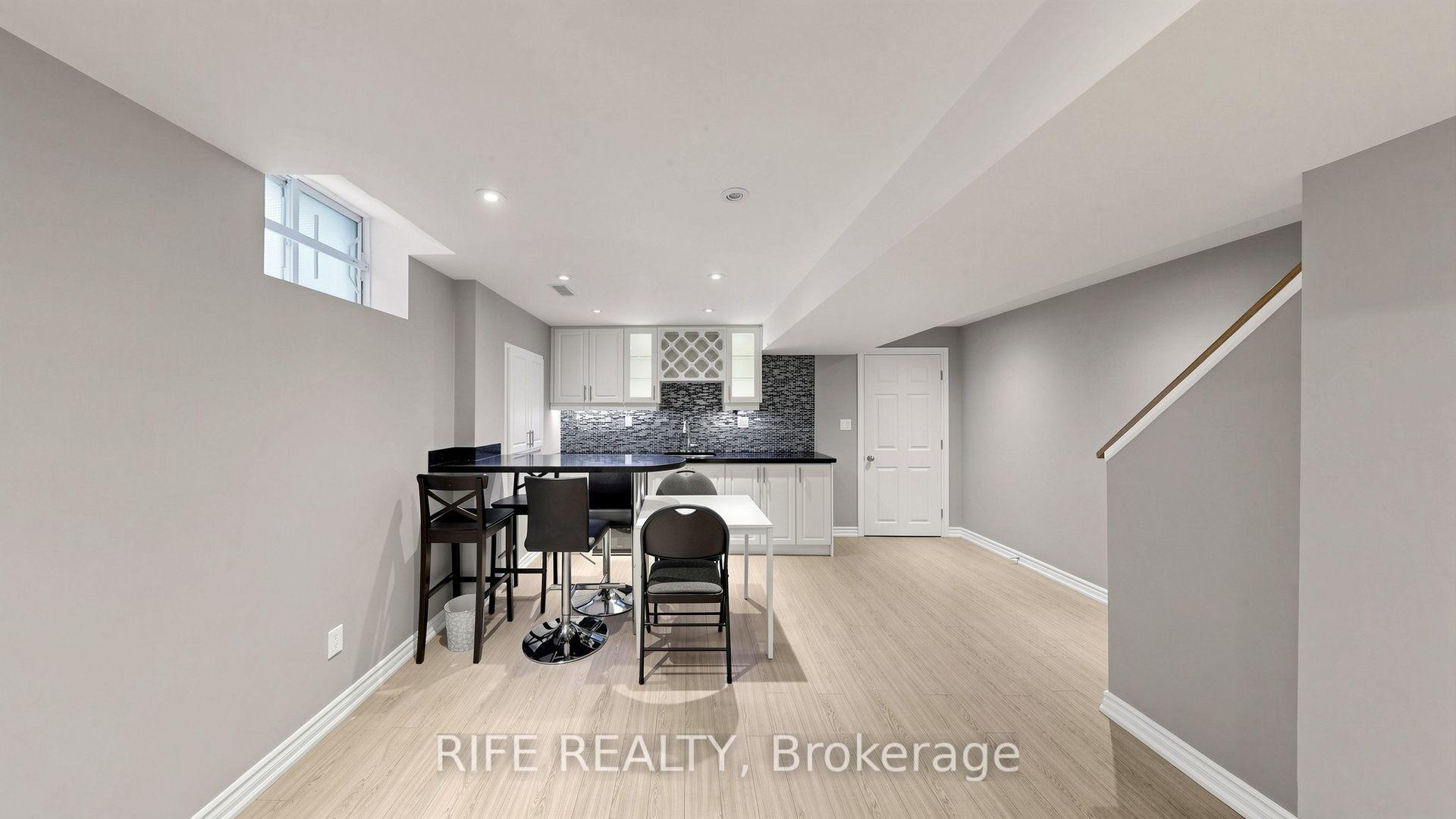 Photo 30 of 100 Castlemore Avenue, Markham, Berczy — HOMEH