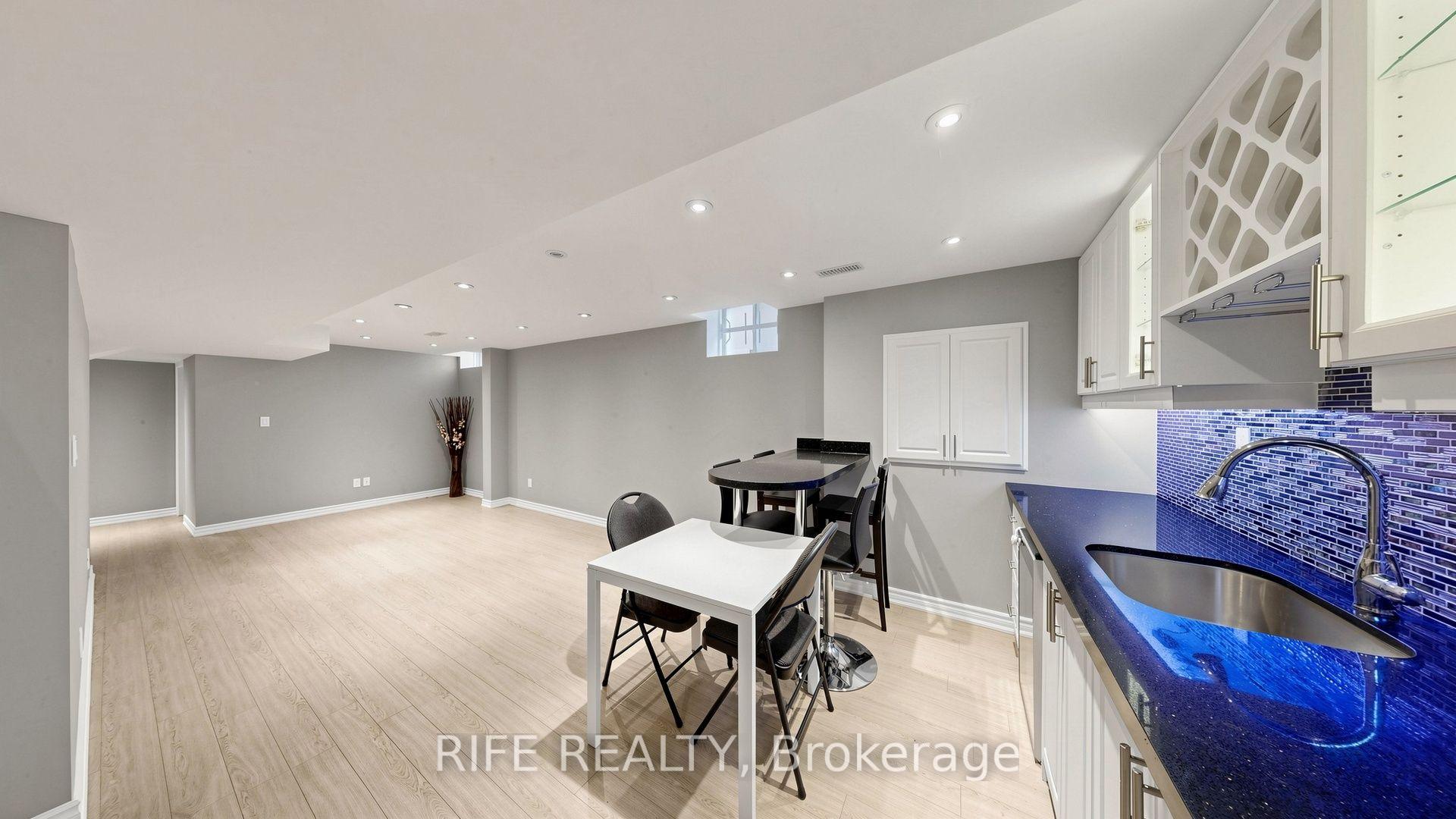 Photo 32 of 100 Castlemore Avenue, Markham, Berczy — HOMEH