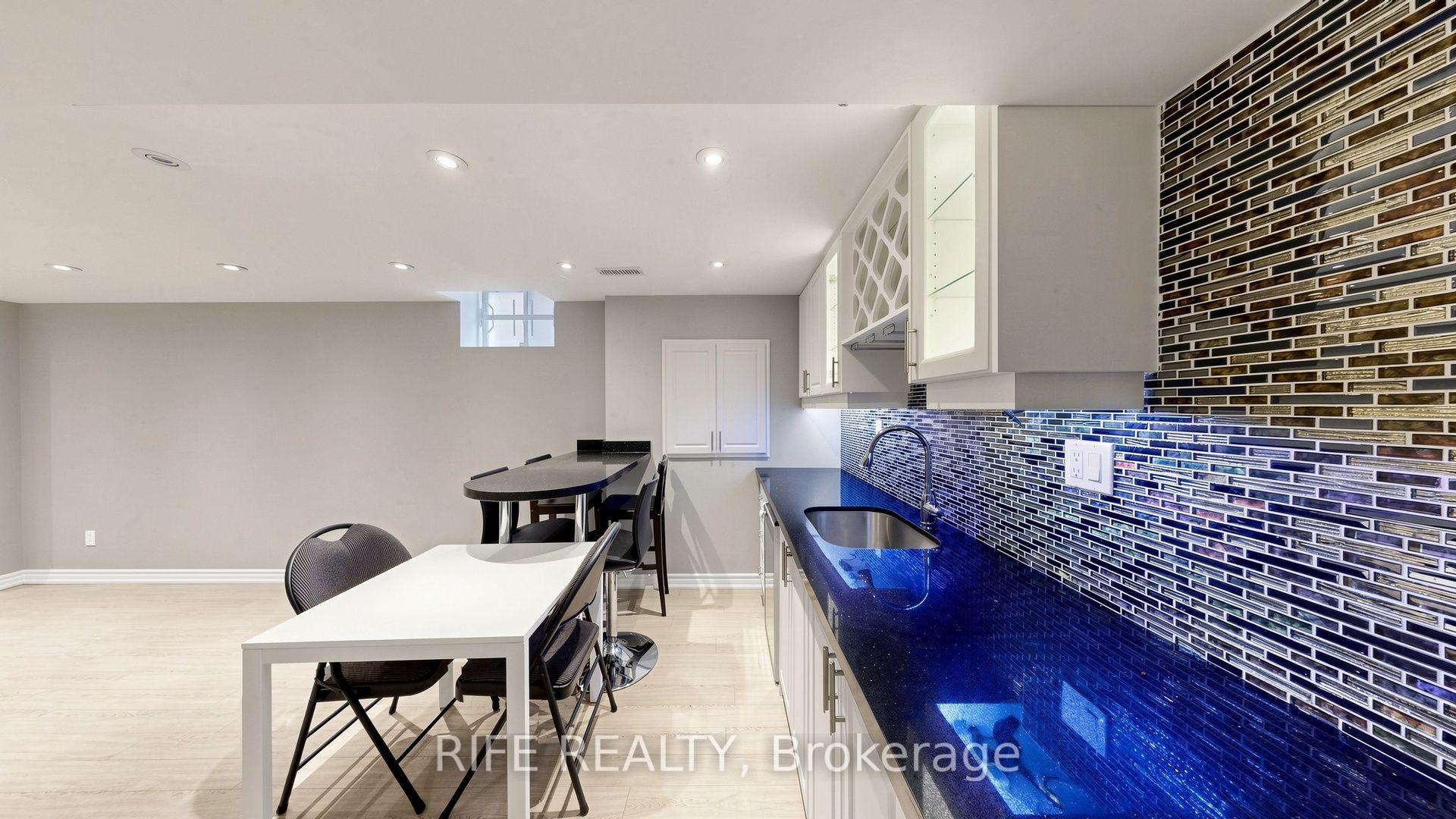 Photo 33 of 100 Castlemore Avenue, Markham, Berczy — HOMEH