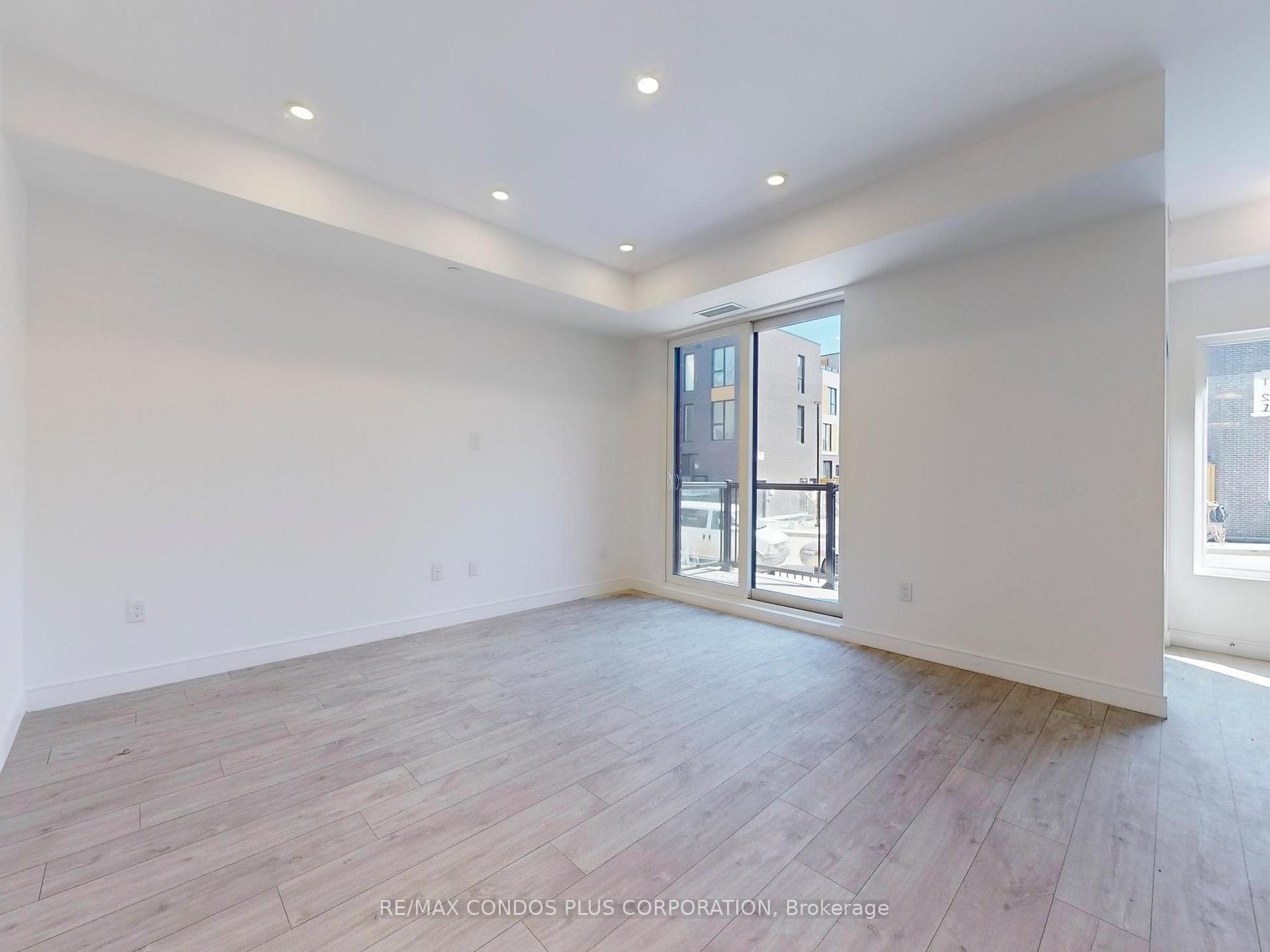 Photo 5 of Unit 5, 170 Clonmore Drive, Scarborough, Birchcliffe-Cliffside — HOMEH