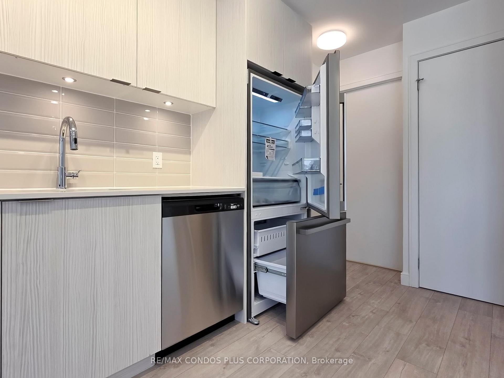 Photo 11 of Unit 5, 170 Clonmore Drive, Scarborough, Birchcliffe-Cliffside — HOMEH