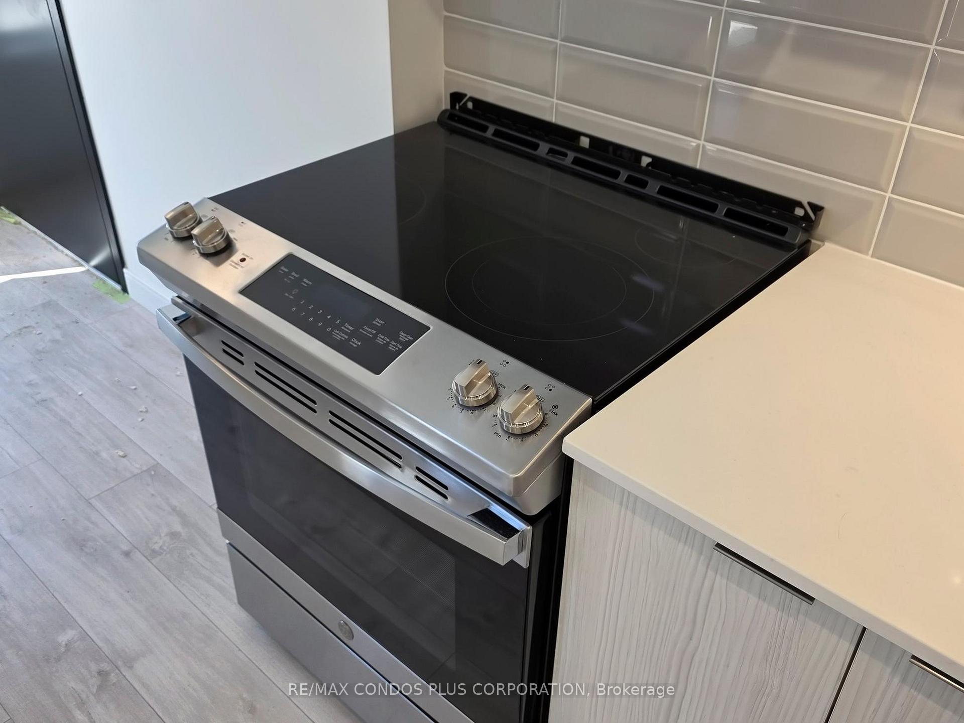 Photo 12 of Unit 5, 170 Clonmore Drive, Scarborough, Birchcliffe-Cliffside — HOMEH