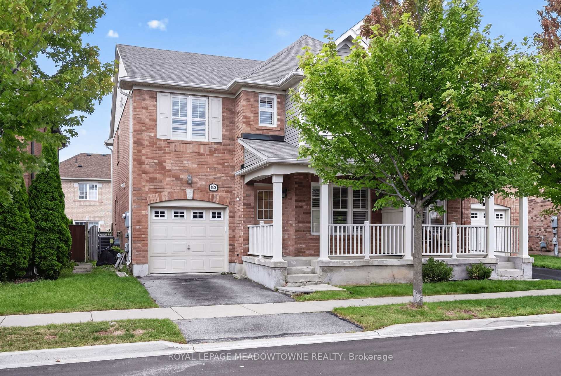 Photo 1 of 928 Raftis Crescent, Milton, Coates — HOMEH