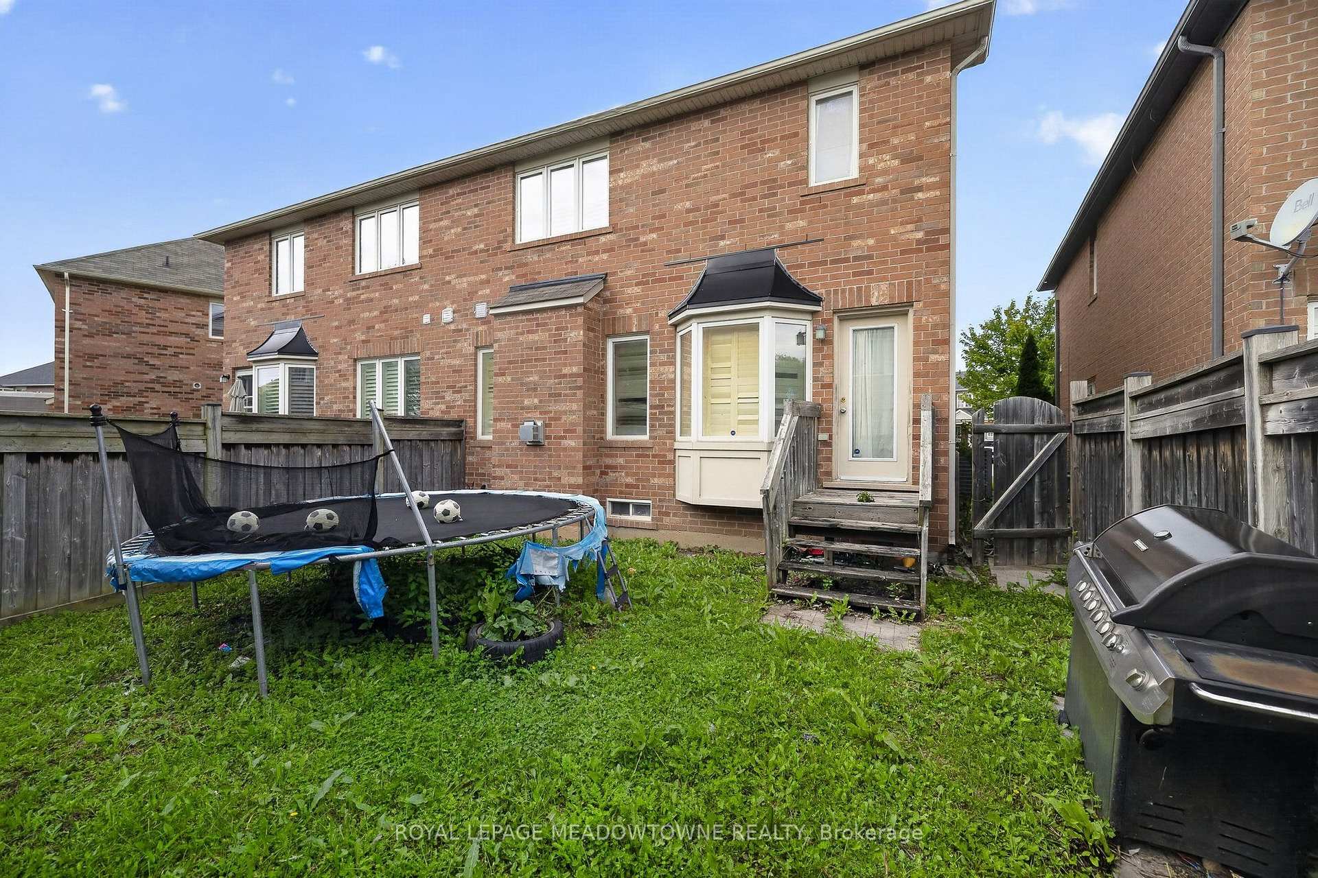 Photo 30 of 928 Raftis Crescent, Milton, Coates — HOMEH