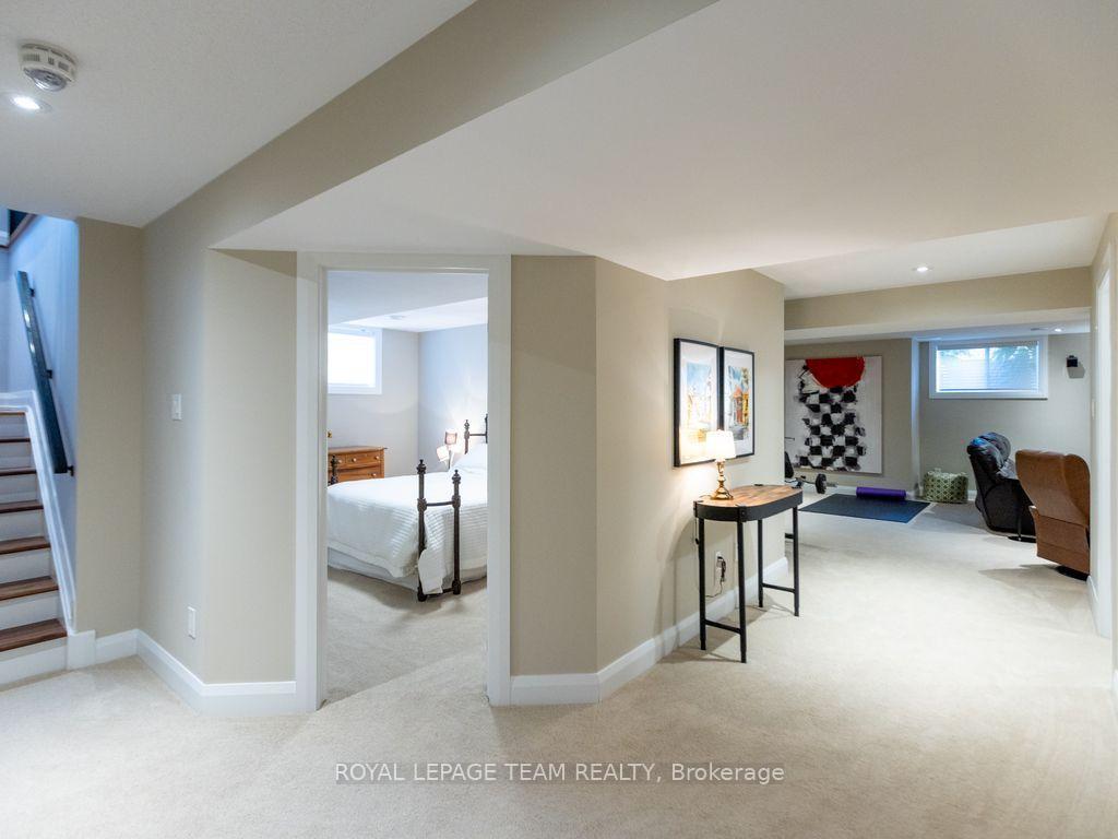 Photo 22 of 729 Carnelian Crescent, Ottawa, Riverside South/Gloucester Glen — HOMEH