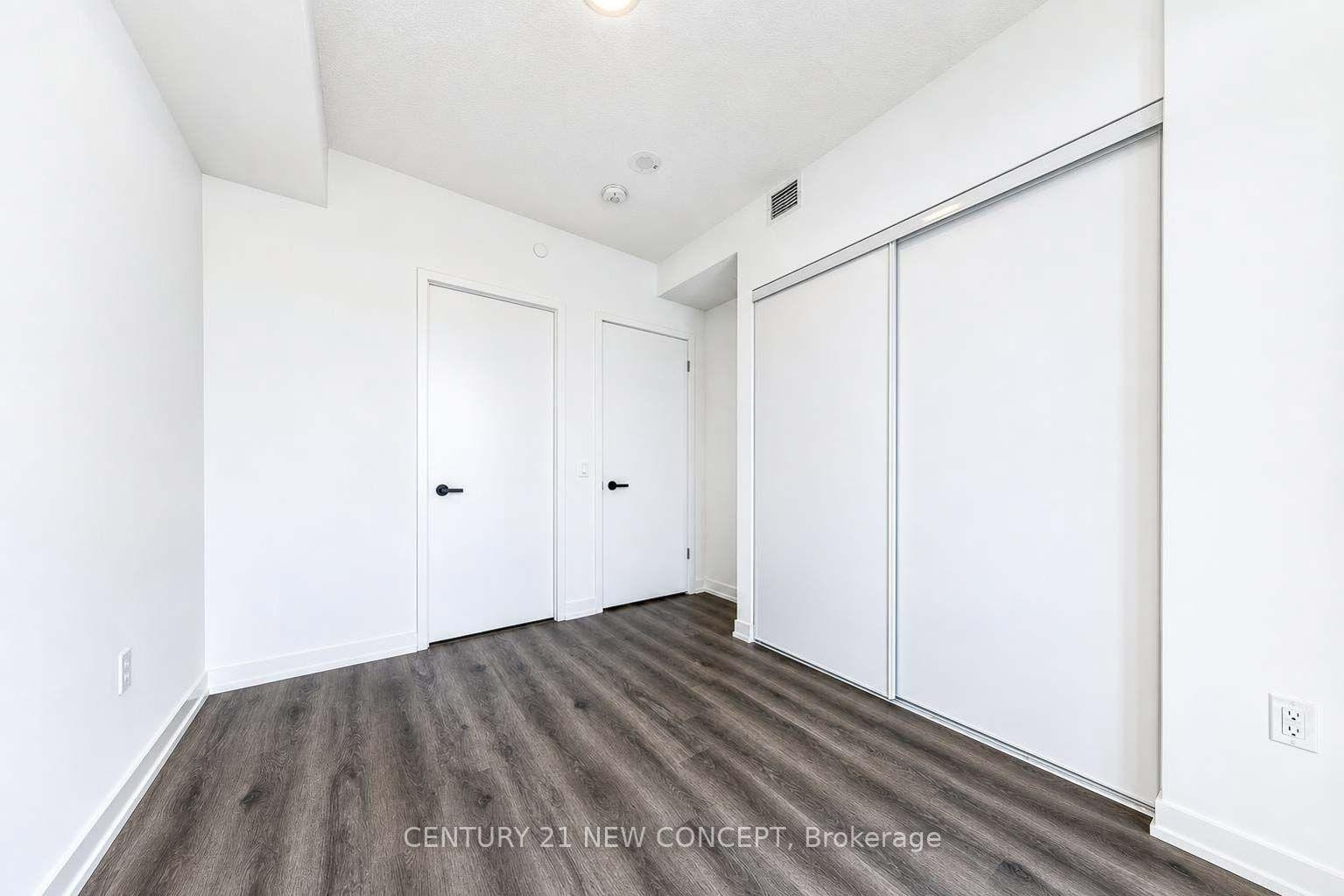 Photo 10 of Unit 2106, 225 Commerce Street, Vaughan, Vaughan Corporate Centre — HOMEH
