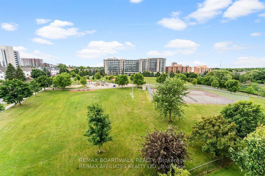 Photo 19 of Unit 5S, 310 Central Park Drive, Ottawa, Central Park — HOMEH