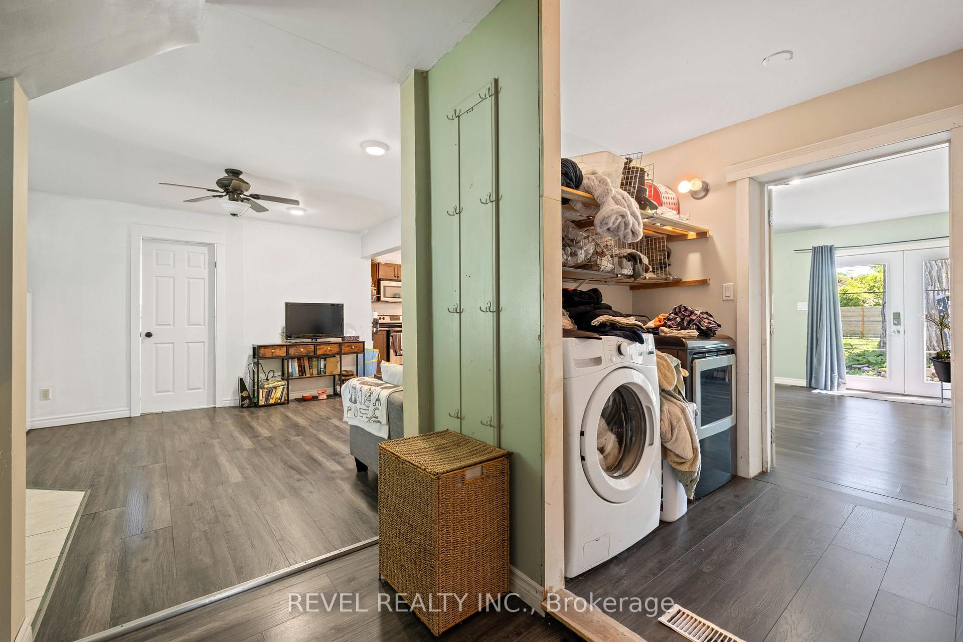 Photo 18 of 54 Chestnut Street E, St. Catharines, Secord Woods — HOMEH