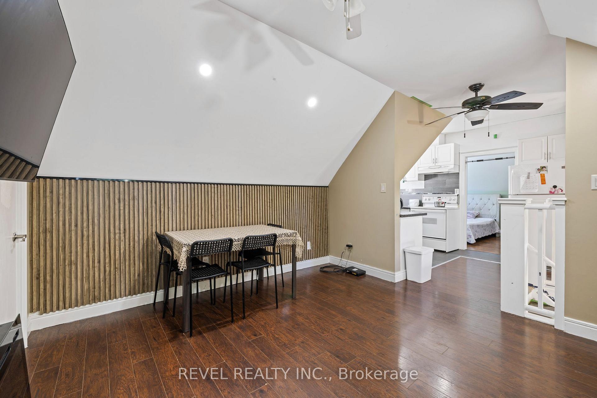 Photo 29 of 54 Chestnut Street E, St. Catharines, Secord Woods — HOMEH