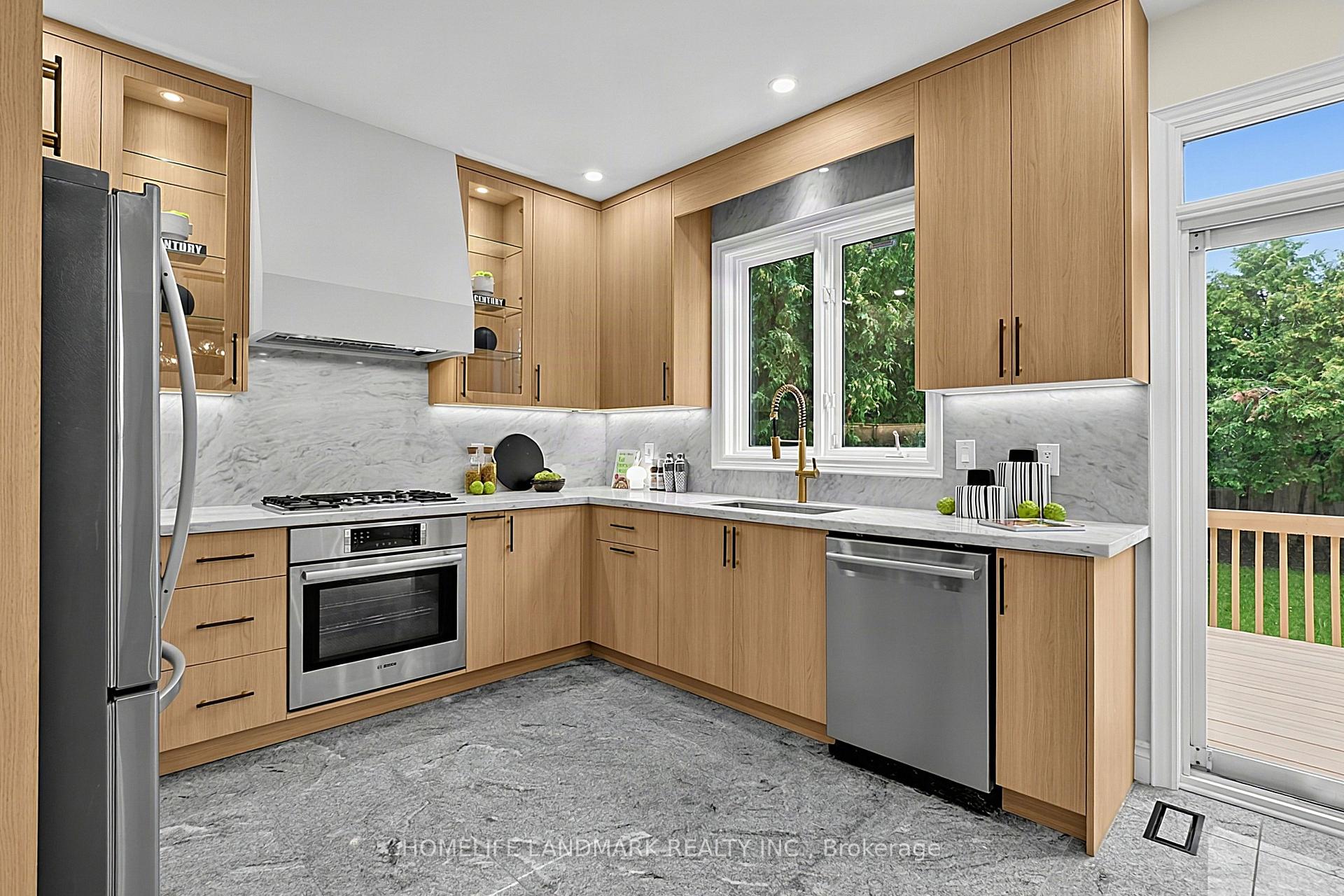 Photo 15 of 162 Byng Avenue, North York, Willowdale East — HOMEH