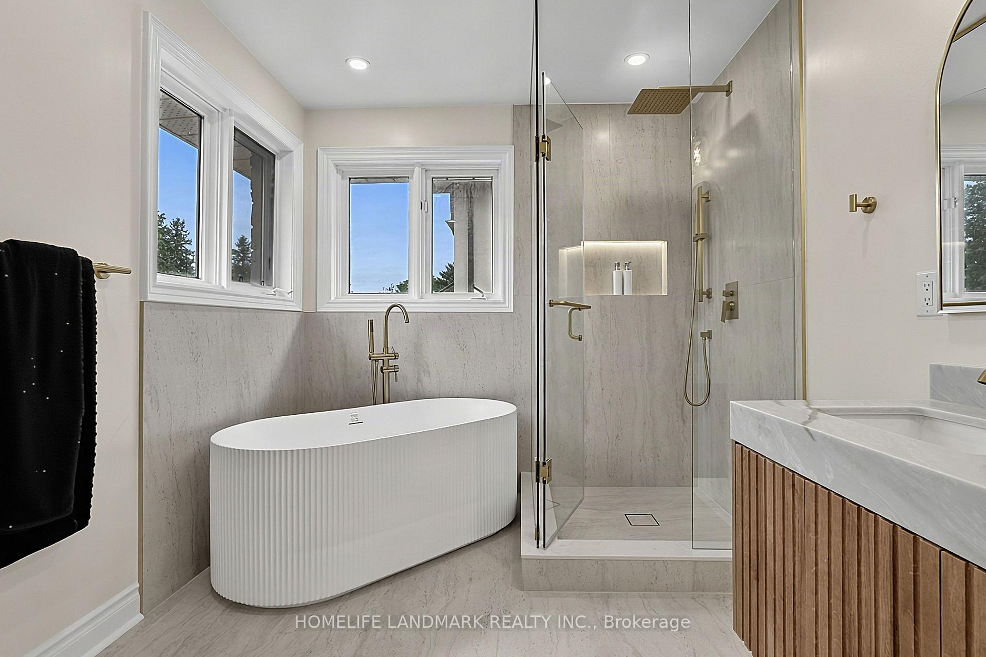 Photo 27 of 162 Byng Avenue, North York, Willowdale East — HOMEH