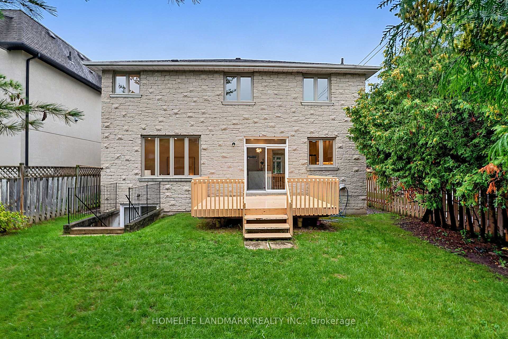 Photo 42 of 162 Byng Avenue, North York, Willowdale East — HOMEH