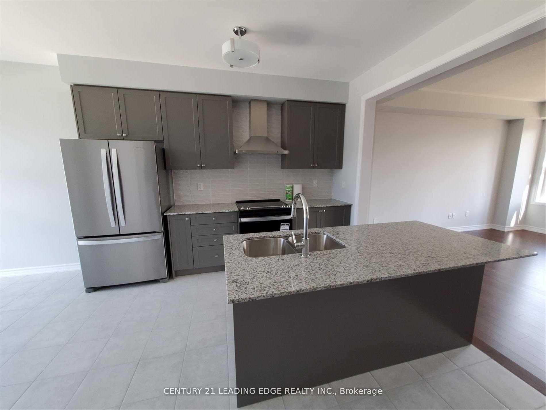 Photo 5 of 29 Douet Lane, Ajax, South East — HOMEH