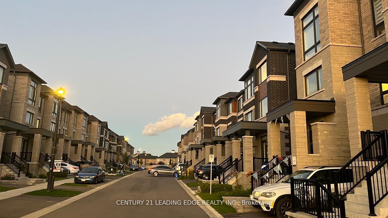 Photo 1 of 29 Douet Lane, Ajax, South East — HOMEH