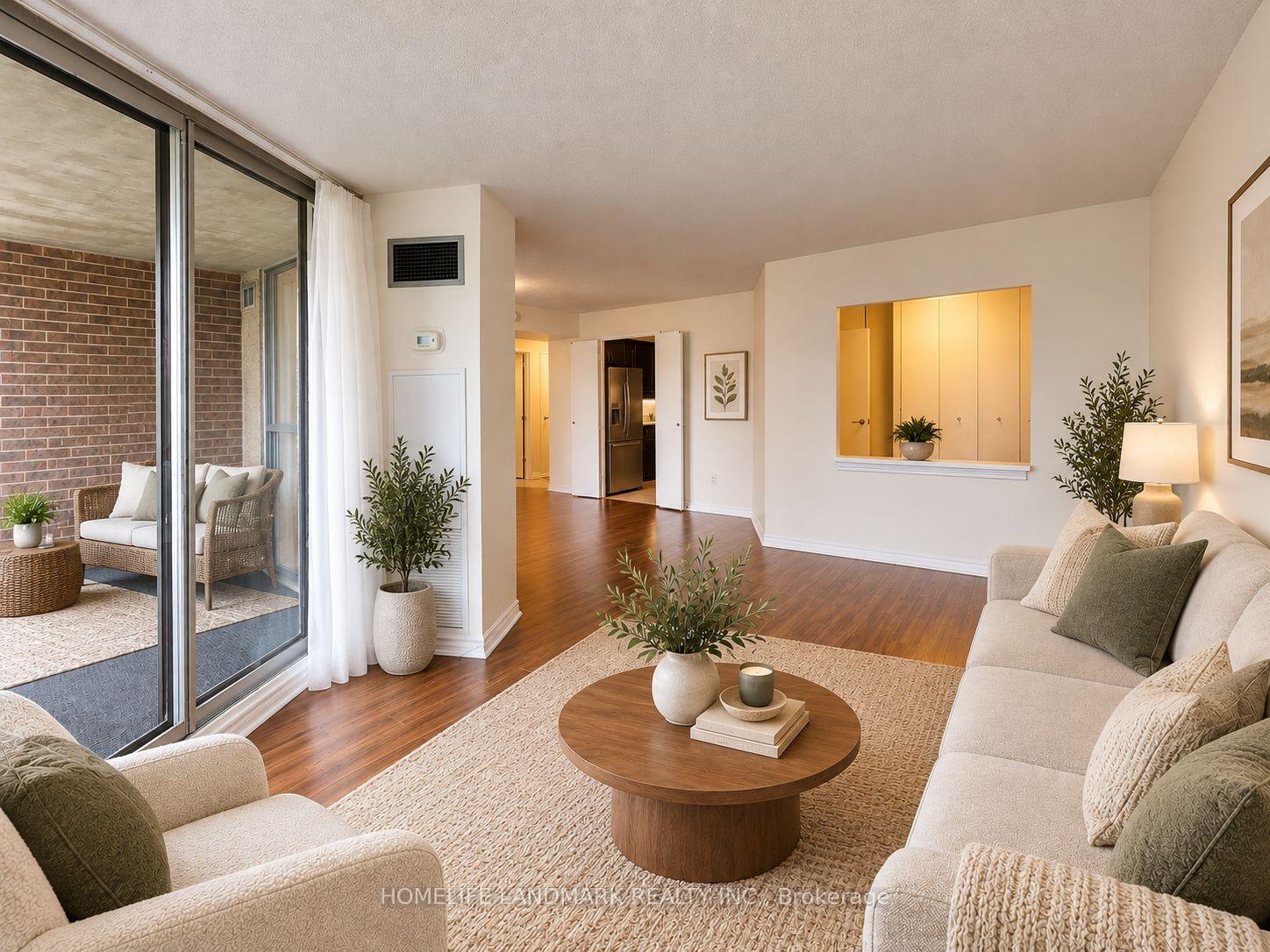 Photo of Unit 910, 50 Elm Drive E
