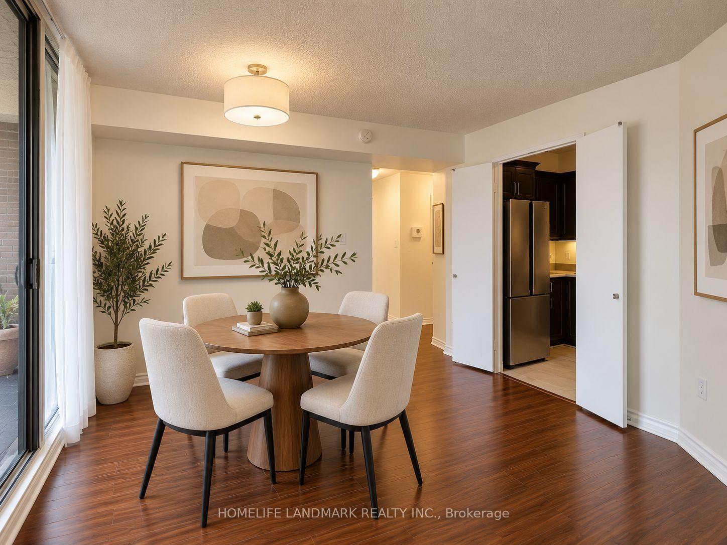 Photo 7 of Unit 910, 50 Elm Drive E, Mississauga, Mississauga Valleys — HOMEH