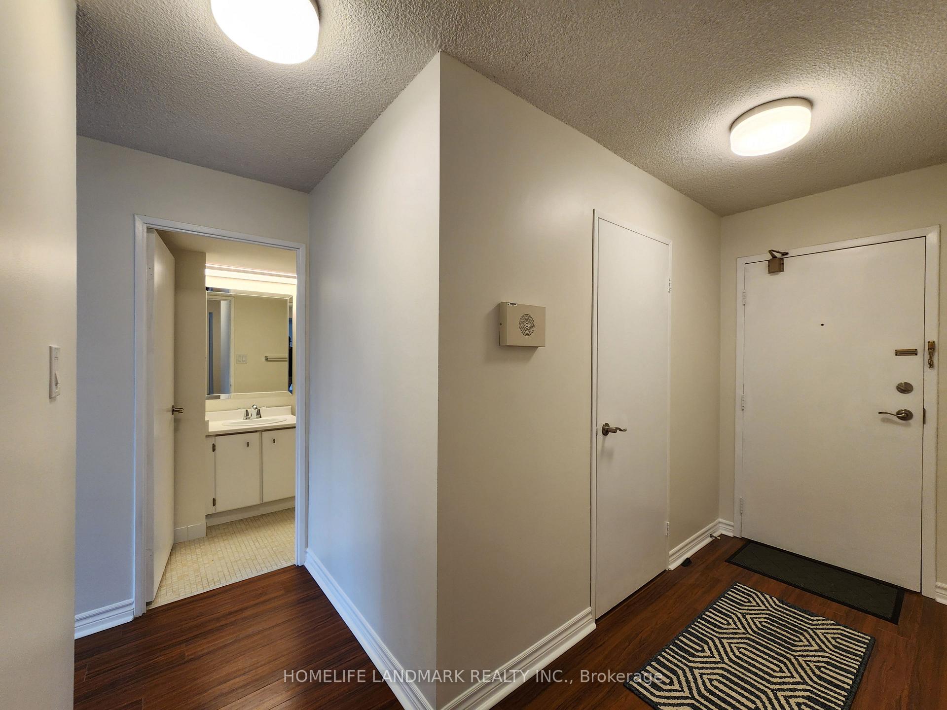 Photo 28 of Unit 910, 50 Elm Drive E, Mississauga, Mississauga Valleys — HOMEH