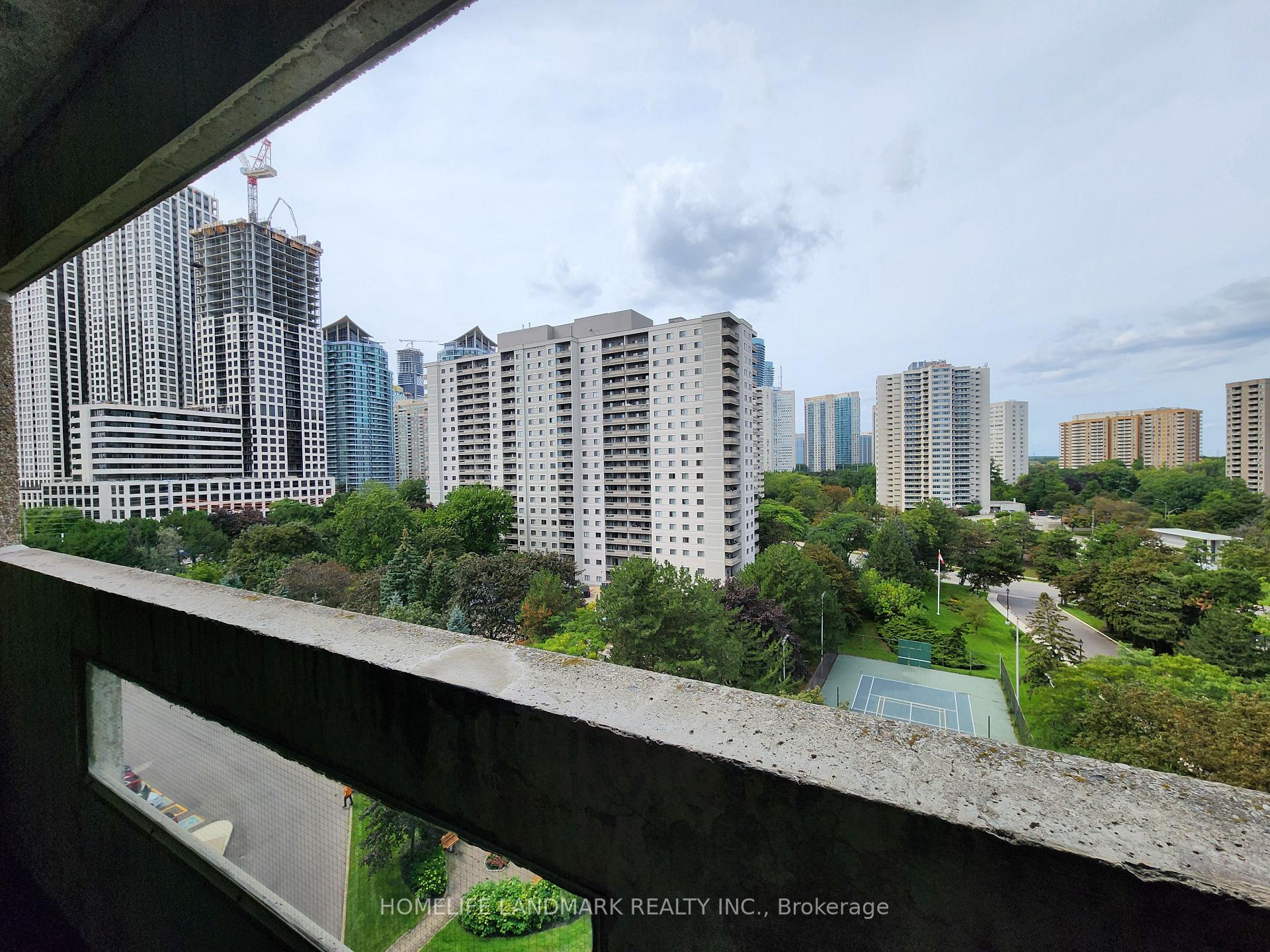 Photo 15 of Unit 910, 50 Elm Drive E, Mississauga, Mississauga Valleys — HOMEH