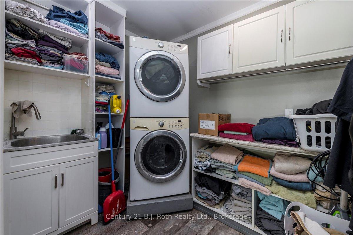 Photo 25 of 2286 Flos 10 Road, Springwater, Rural Springwater — HOMEH