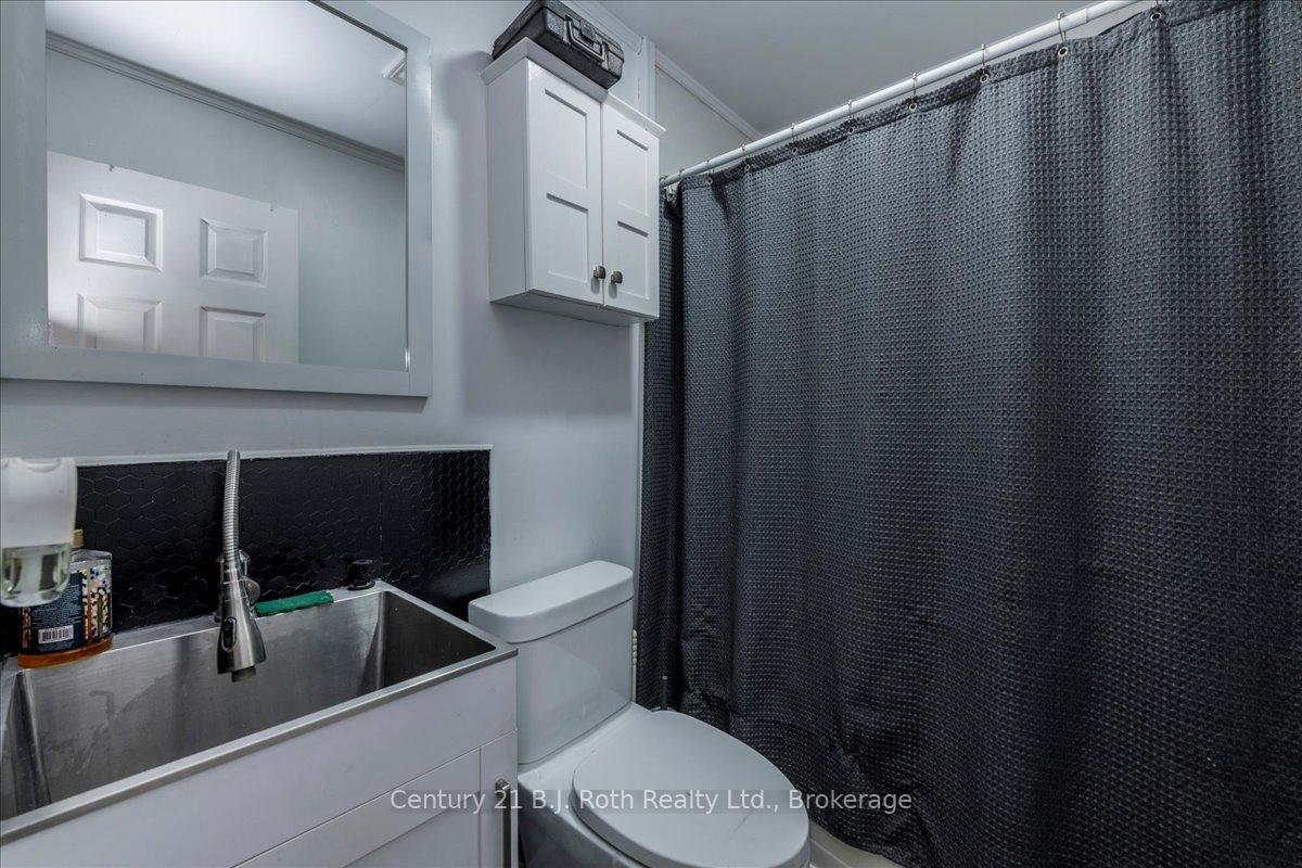 Photo 26 of 2286 Flos 10 Road, Springwater, Rural Springwater — HOMEH