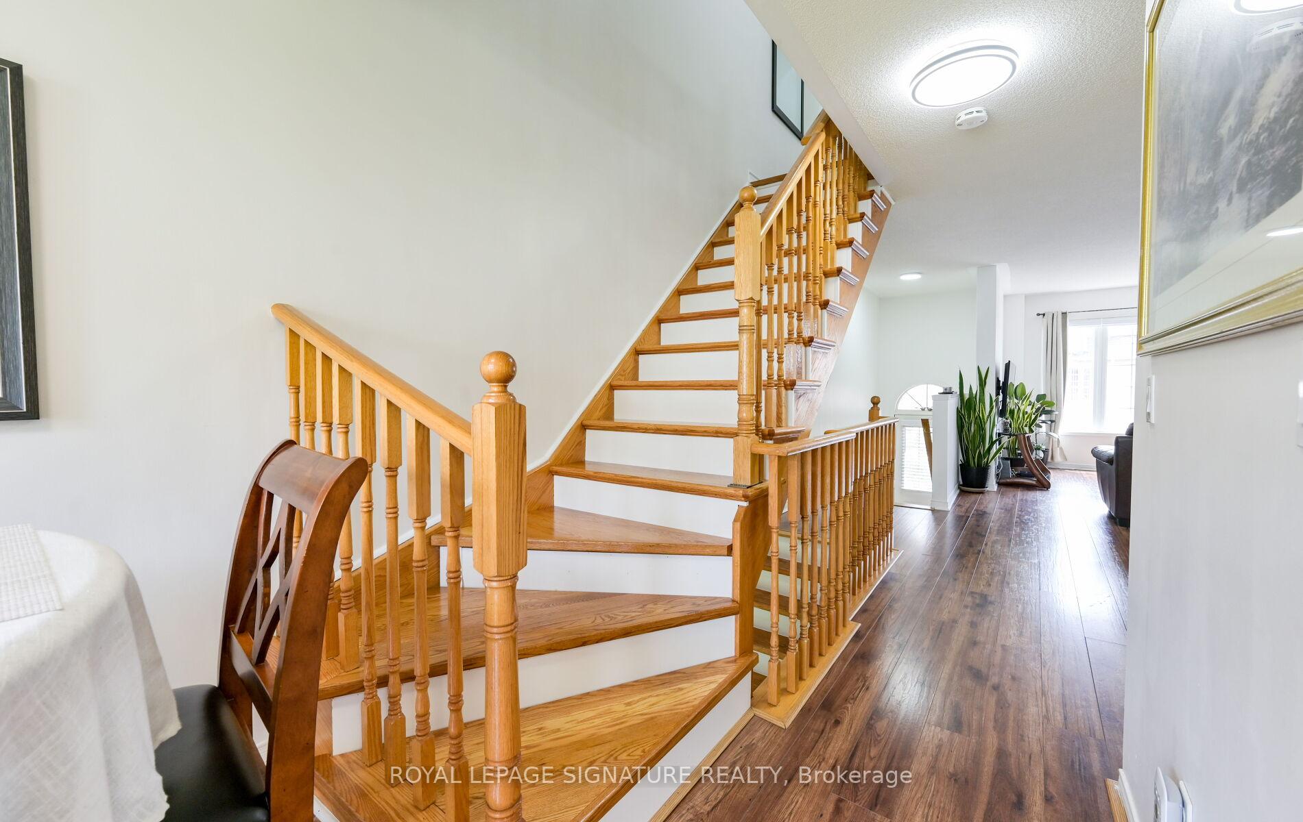 Photo 14 of Unit 21, 3020 Cedarglen Gate, Mississauga, Erindale — HOMEH