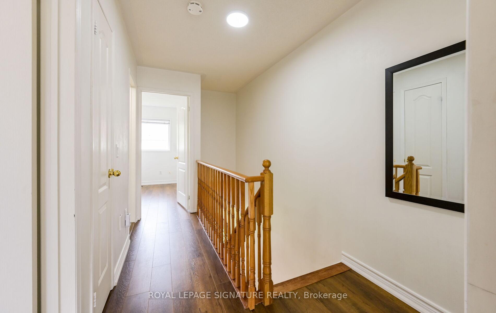 Photo 15 of Unit 21, 3020 Cedarglen Gate, Mississauga, Erindale — HOMEH