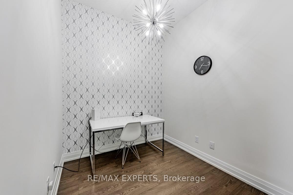 Photo 8 of Unit 724, 3600 Highway 7, Vaughan, Vaughan Corporate Centre — HOMEH