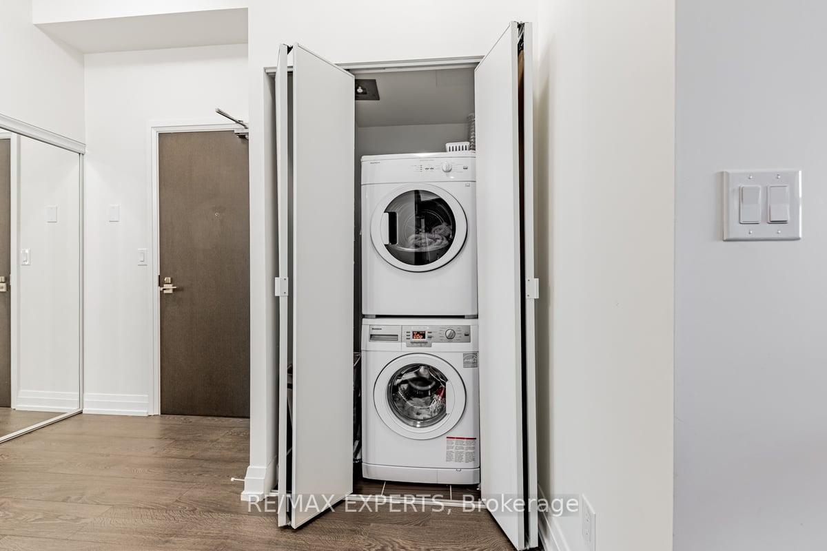 Photo 18 of Unit 724, 3600 Highway 7, Vaughan, Vaughan Corporate Centre — HOMEH