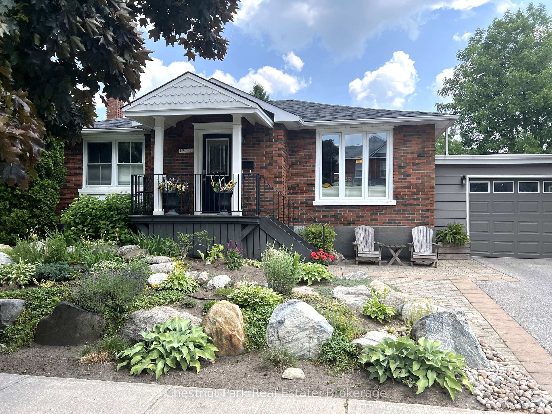 Photo 2 of 249 Pine Street, Collingwood — HOMEH