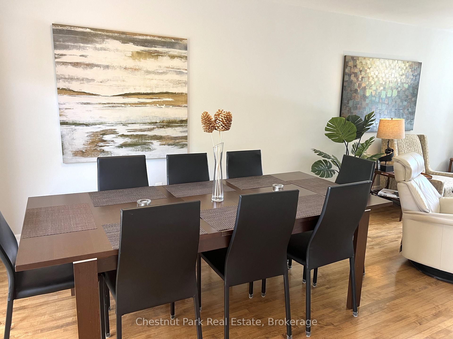 Photo 10 of 249 Pine Street, Collingwood — HOMEH